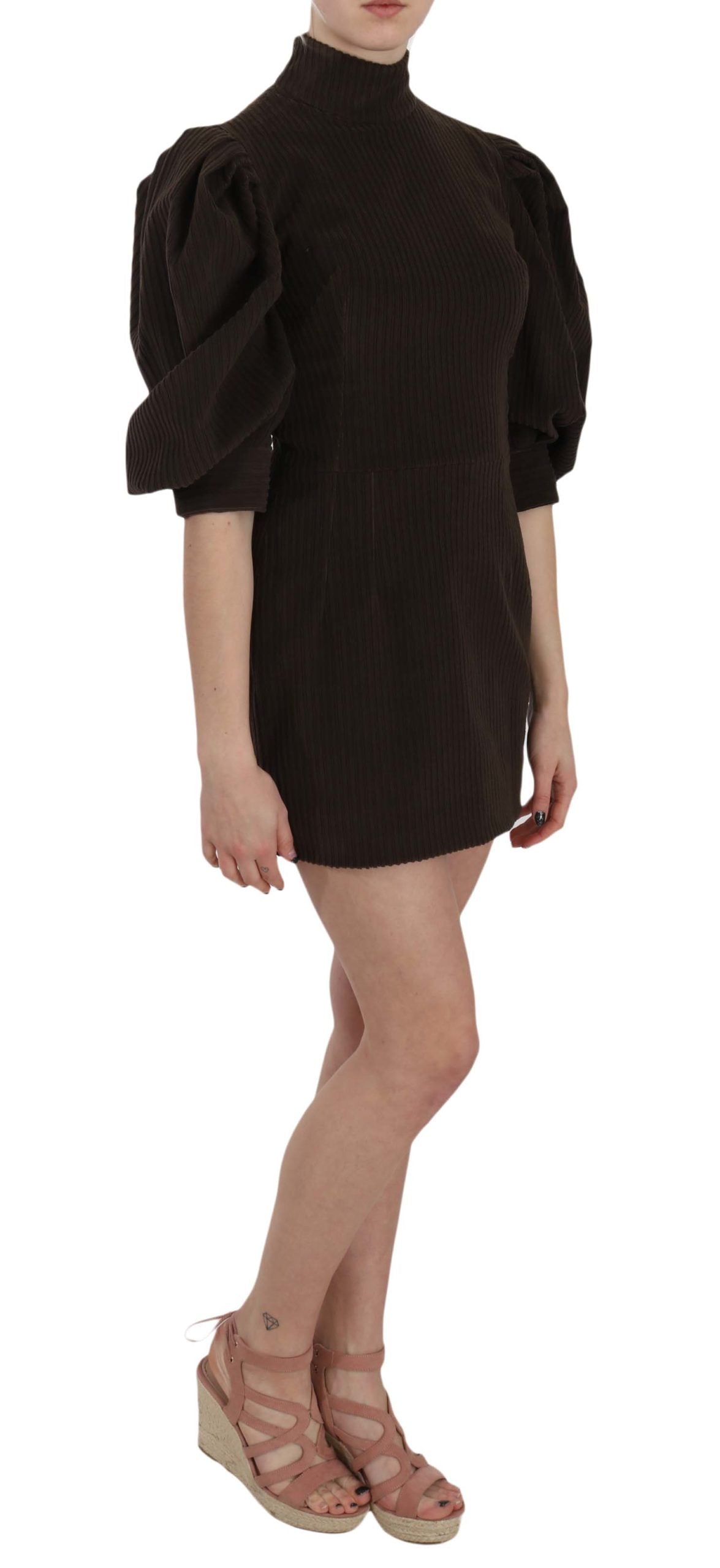 Robe courte en coton corduroy marron Dolce & Gabbana, robe moulante, style élégant et moderne, vue de face.