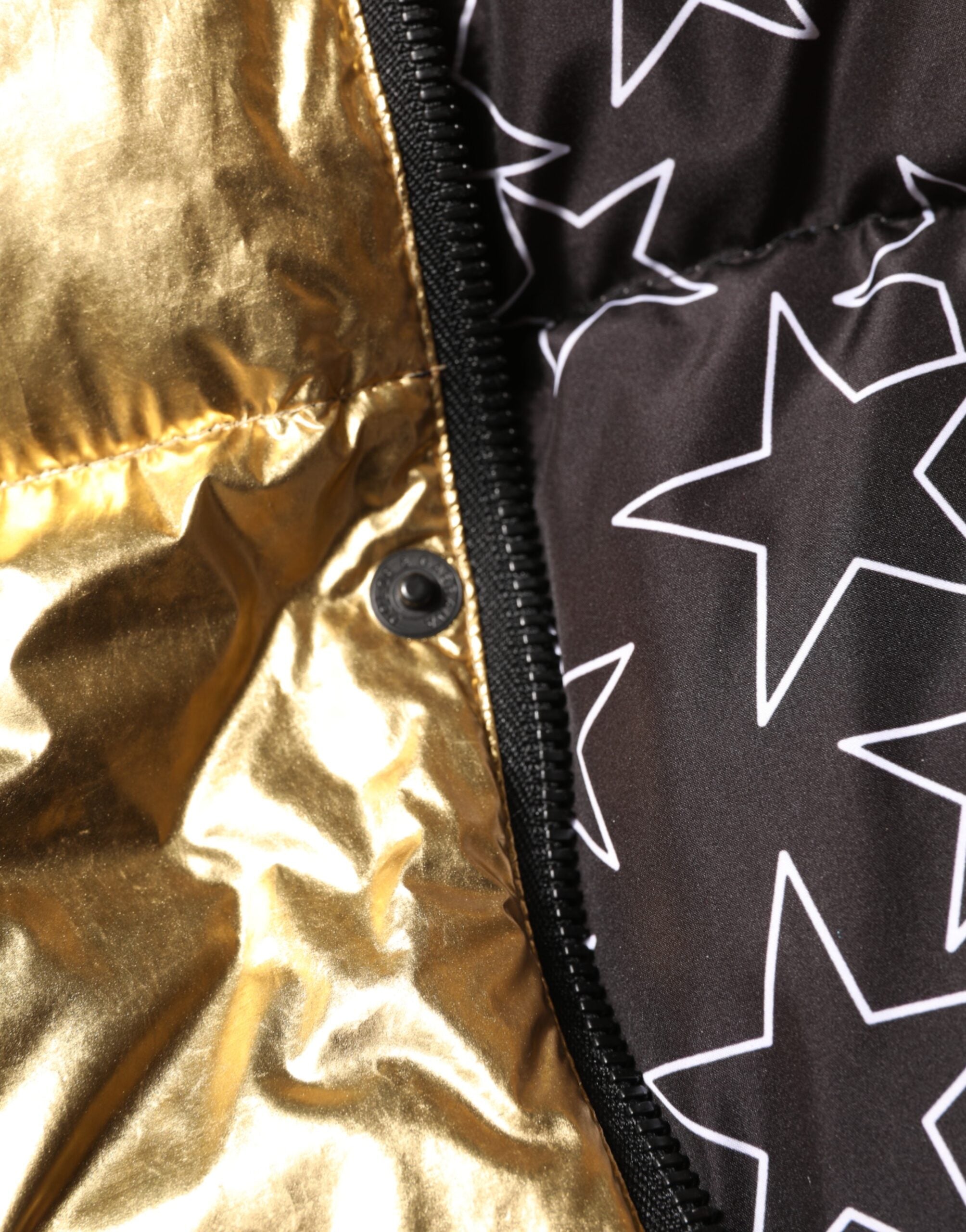 Veste matelassée dorée avec capuche Dolce & Gabbana, zip complet, style chaud et tendance pour femme ou homme