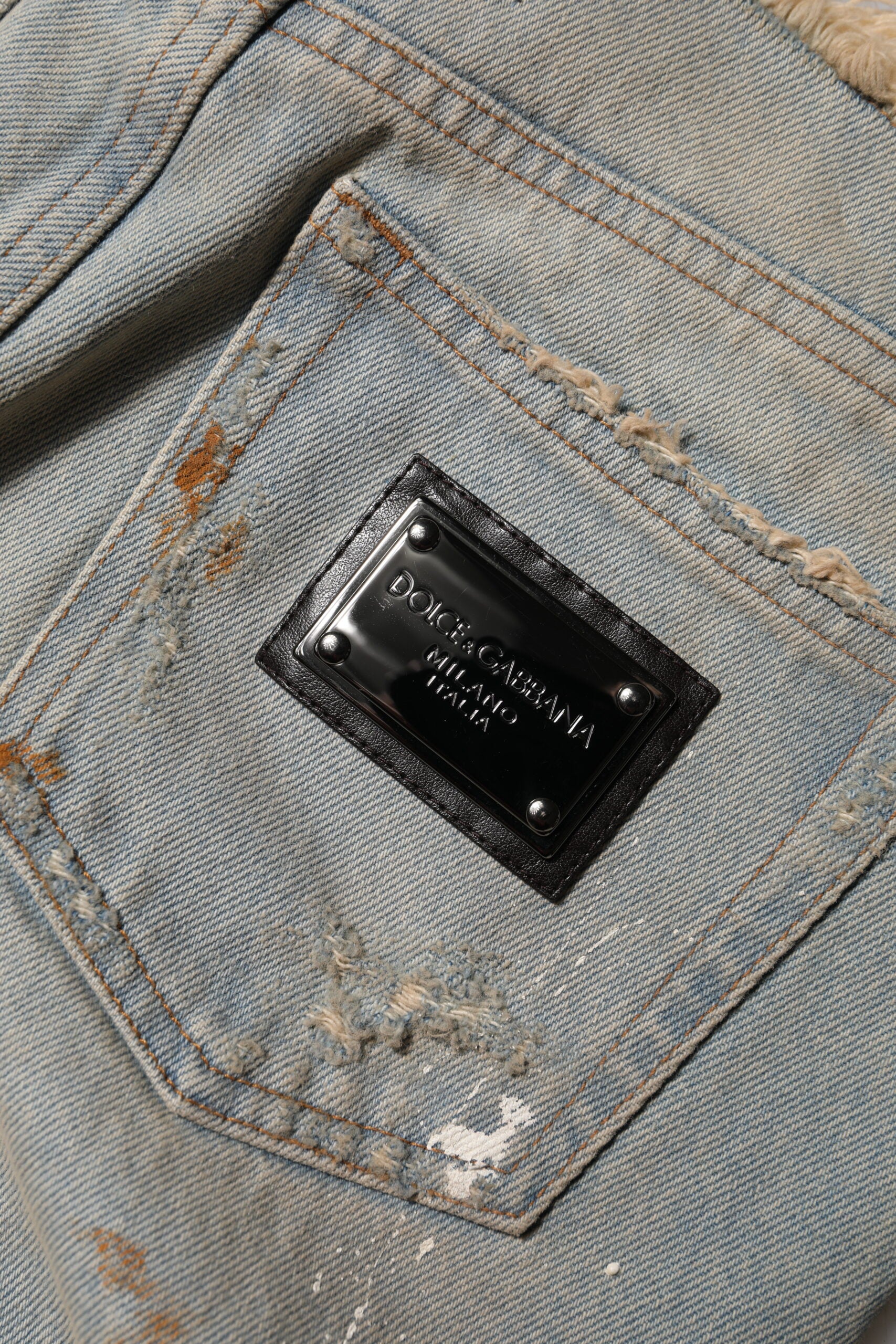 Jeans en denim skinny taille haute Dolce & Gabbana Light Blue, coupe ajustée et coloris bleu clair, visibles sur l'image.