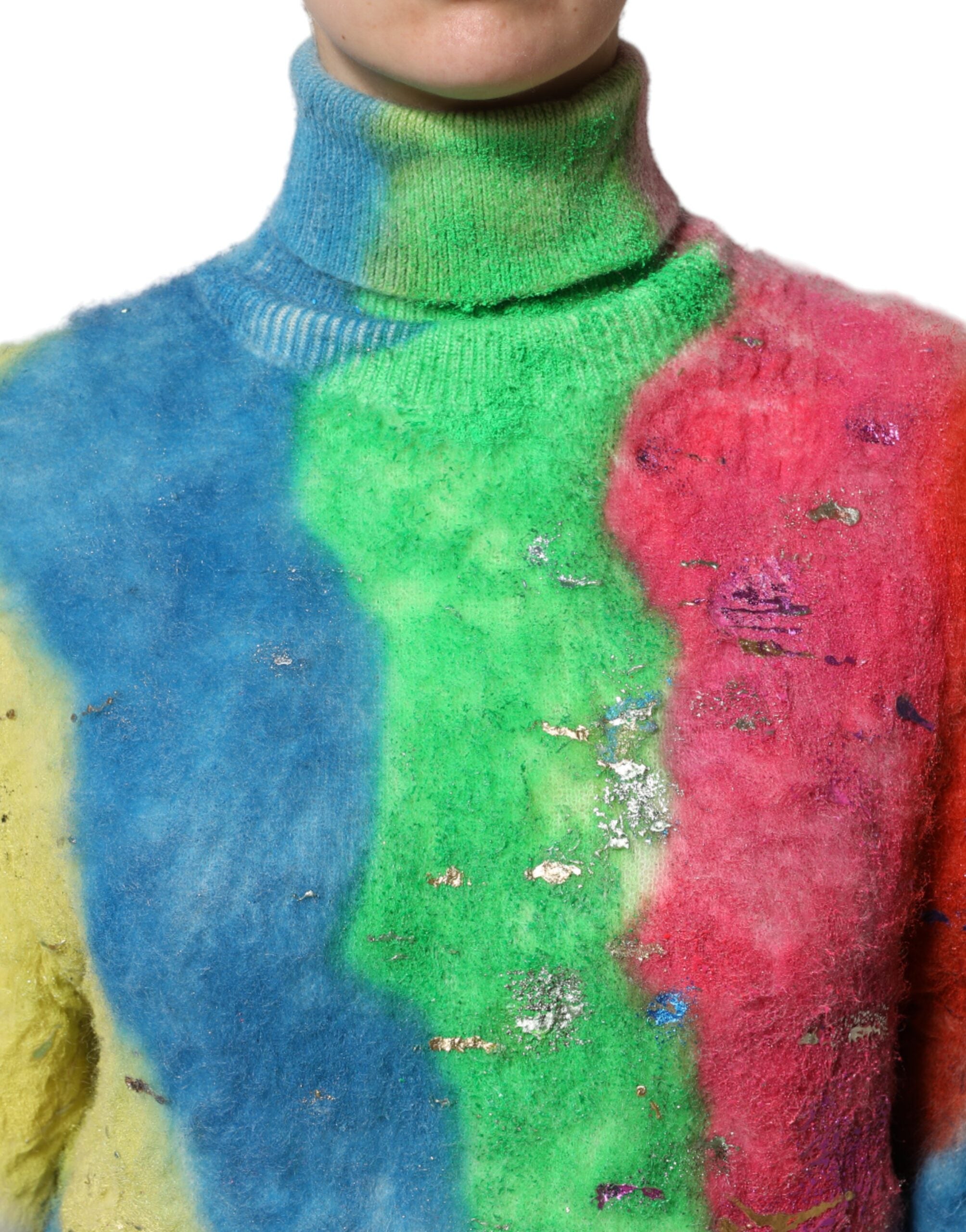Pull en col roulé multicolore en mohair de Dolce & Gabbana, sweater chaud et élégant avec motifs colorés.