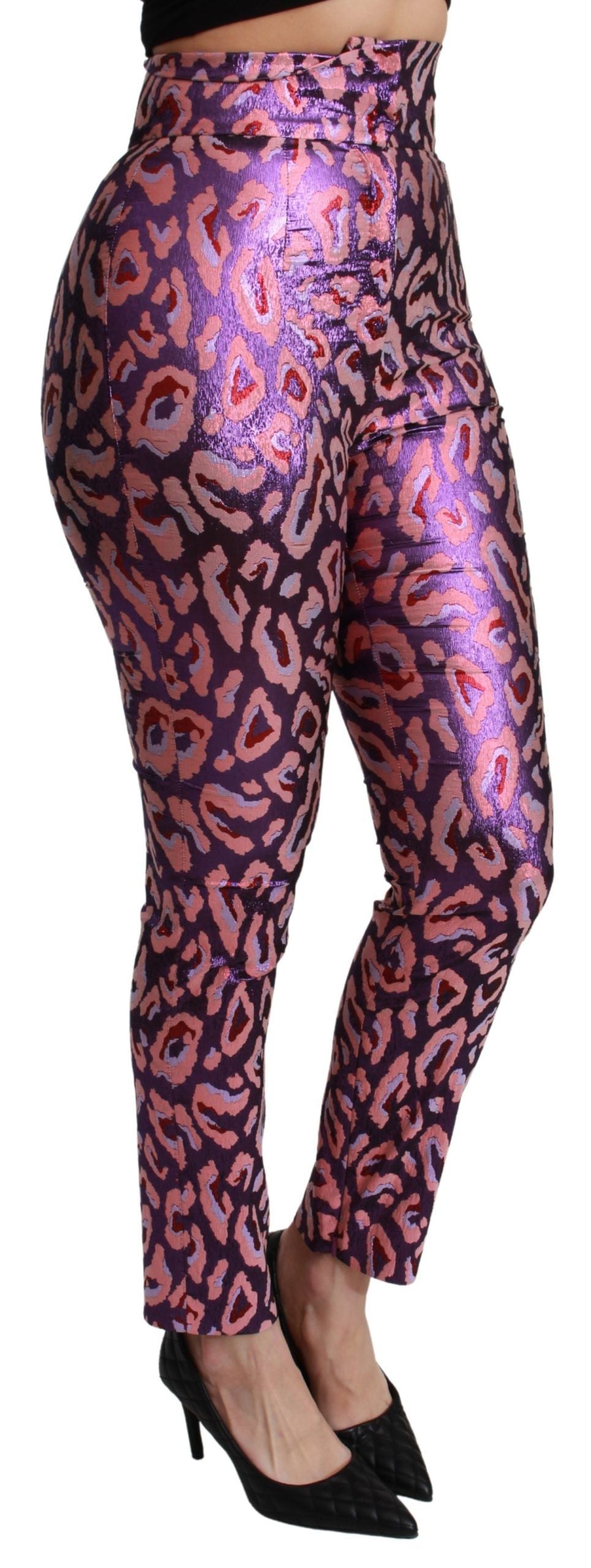 Pantalons cropped à taille haute Dolce & Gabbana avec motif multicolore, style élégant et tendance, vue de face.