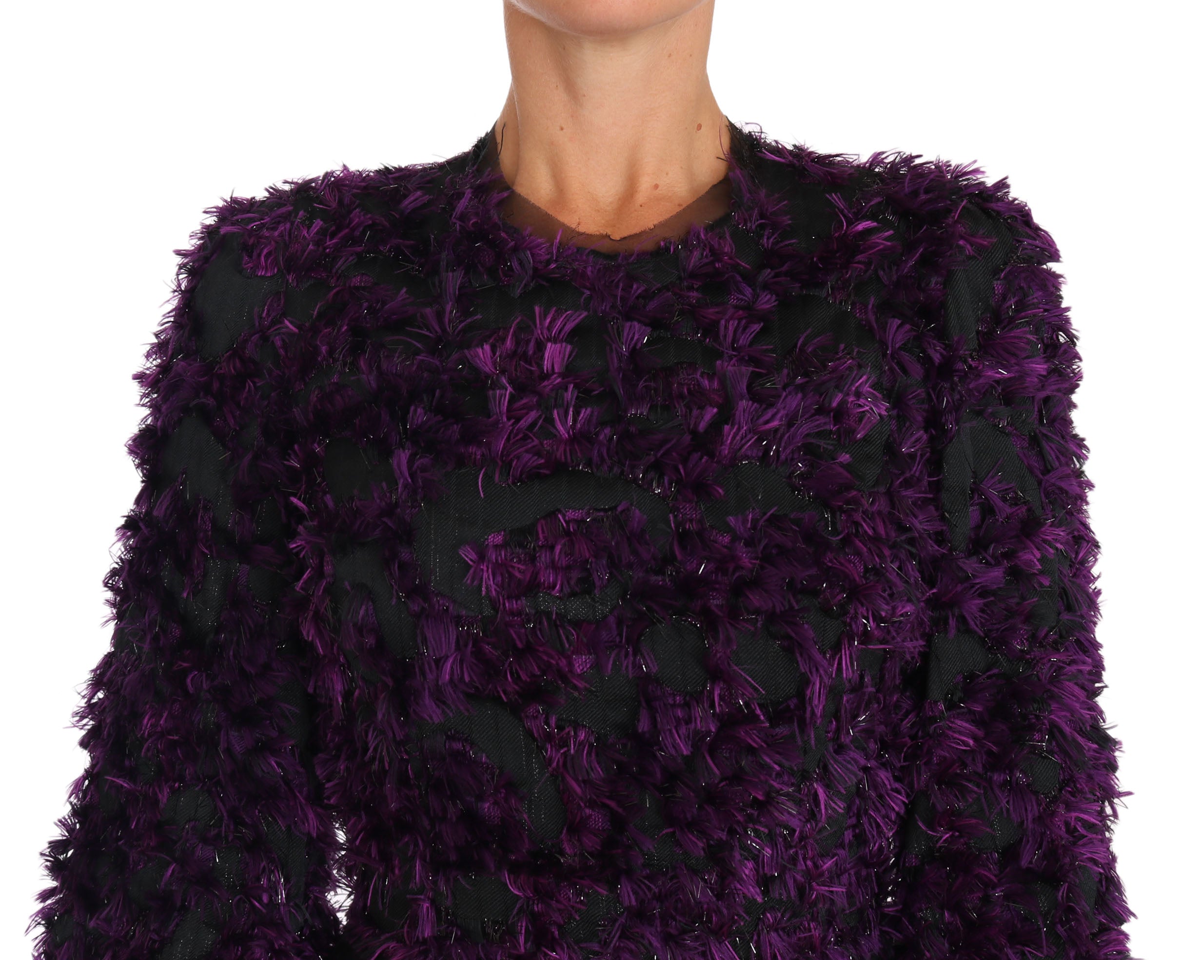 Robe midi droite Dolce & Gabbana violet à franges, élégante et sophistiquée, portée sur un mannequin.