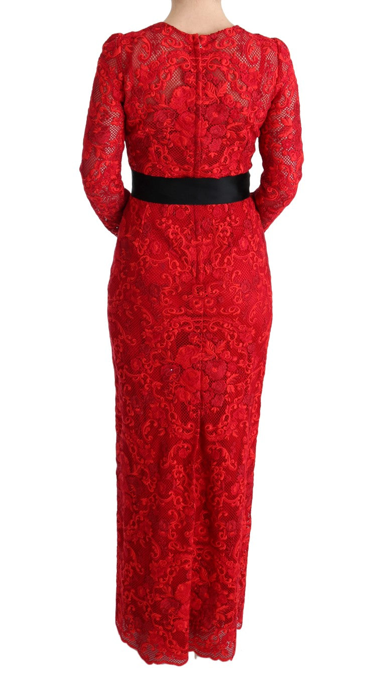 Robe longue Dolce & Gabbana rouge avec broderie florale, coupe ajustée et élégante, en tissu léger et sophistiqué.