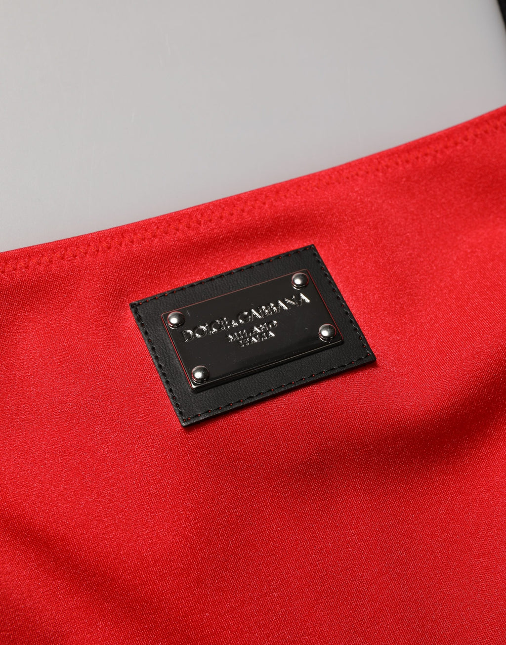 Robe courte sans manches en nylon mélangé rouge de Dolce & Gabbana, style élégant et moderne.