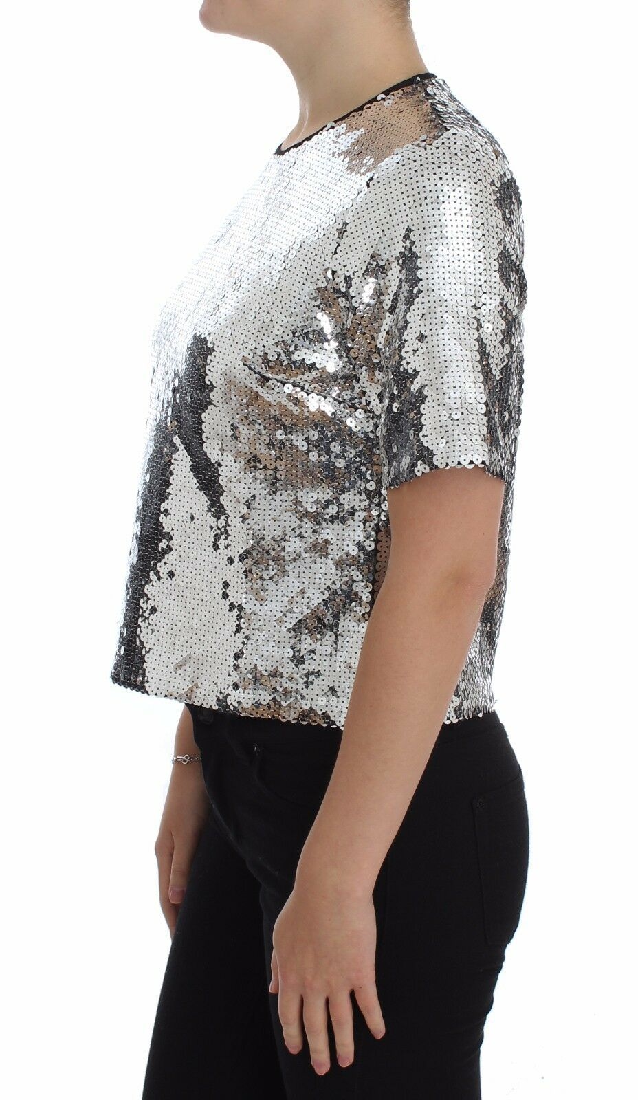 T-shirt à col rond en sequins argentés Dolce & Gabbana, blouse élégante avec détails brillants et coupe classique.