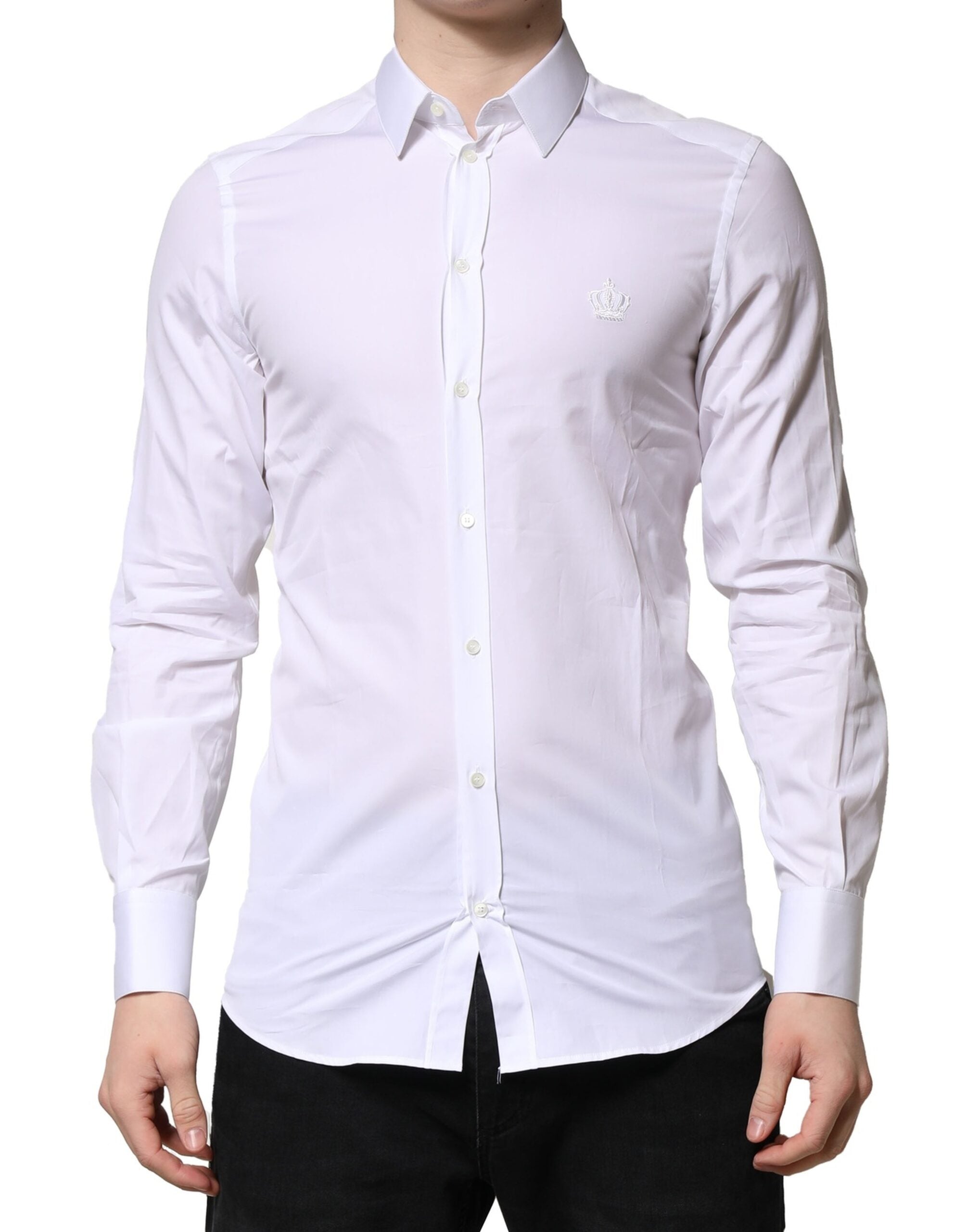 Chemise formelle blanche à manches longues Dolce & Gabbana pour homme avec détails dorés, vue de face.