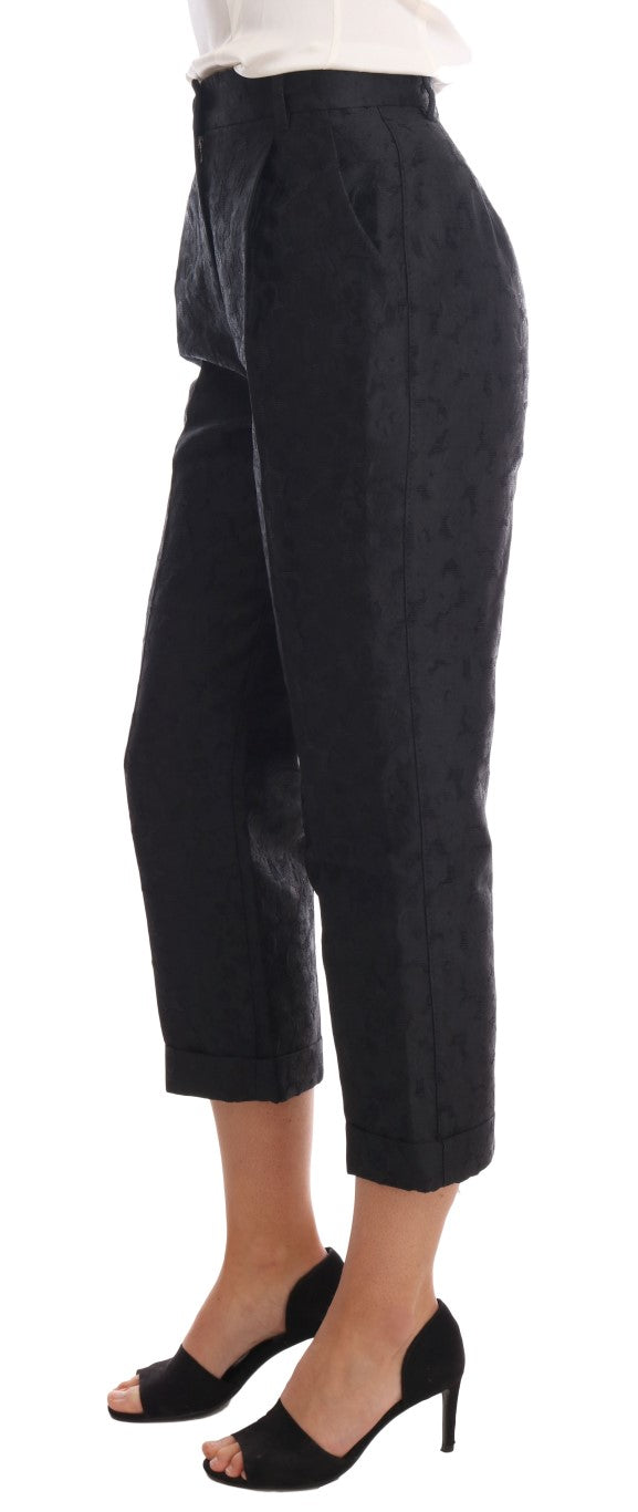 Pantalons Capri brodés floraux noirs de Dolce & Gabbana, style élégant et sophistiqué, en tissu brocart riche.