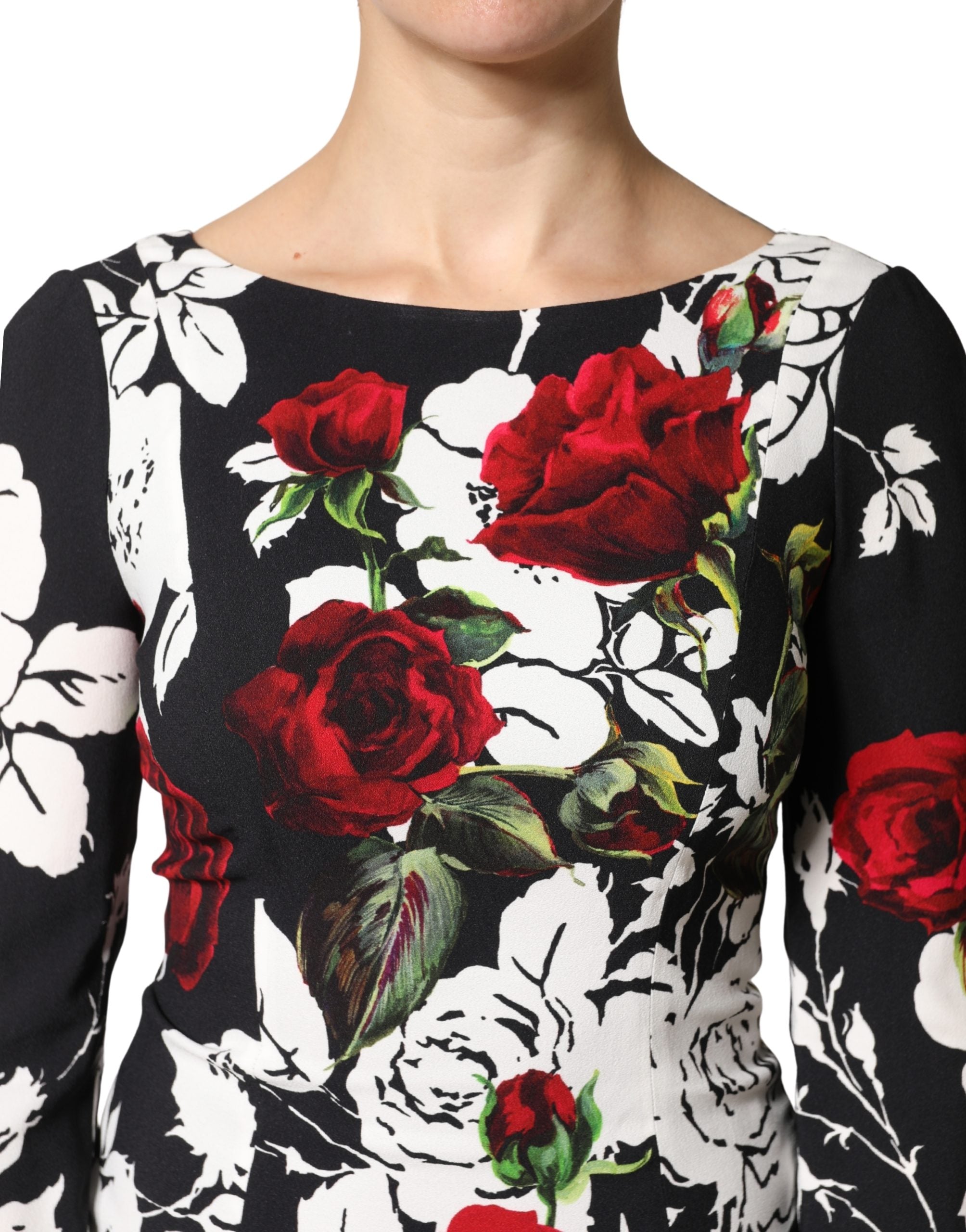 Robe longue noire à fleurs en viscose Dolce & Gabbana, robe bodycon élégante avec motif floral et coupe ajustée.