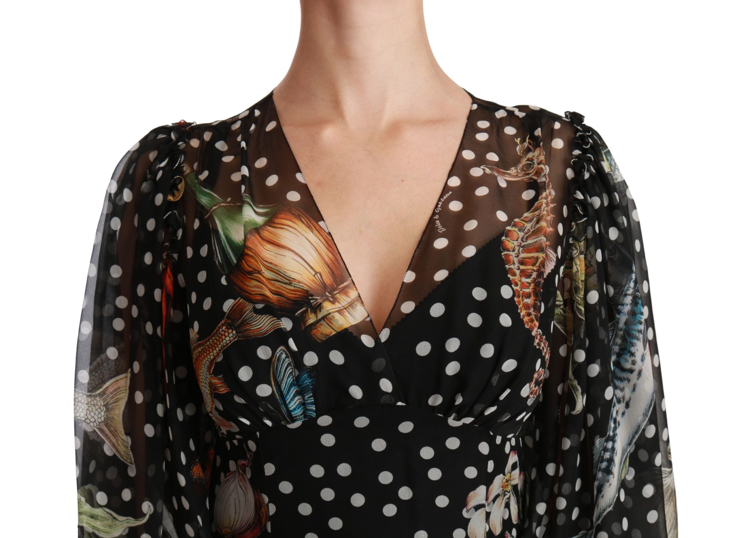 Robe trapèze noire Dolce & Gabbana avec motif poisson Sea Fish Sicily, style A-line, en tissu léger et élégant.