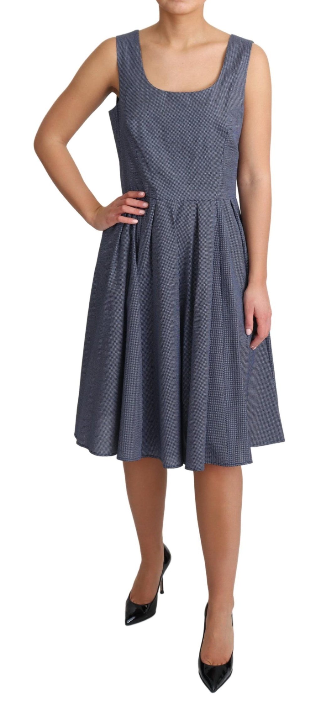 Robe en coton à pois bleus Dolce & Gabbana, coupe évasée et stretch, style élégant et sophistiqué.