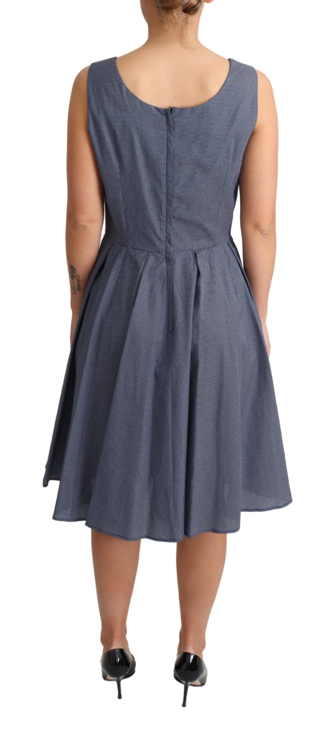 Robe en coton à pois bleus Dolce & Gabbana, coupe évasée et stretch, design élégant et féminin.