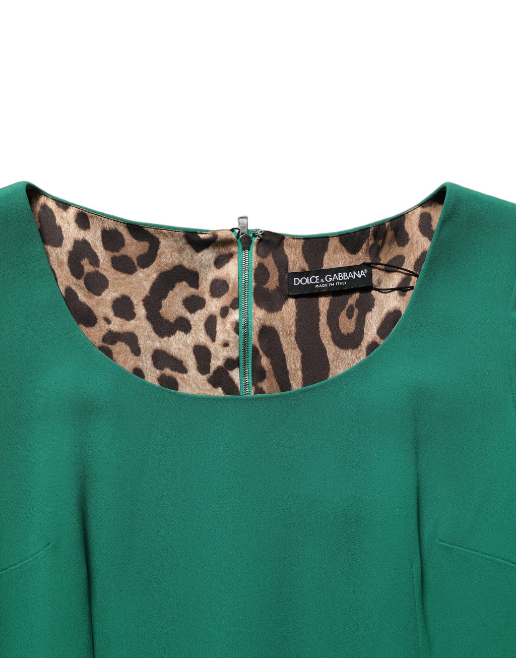 Robe midi en jersey vert à manches courtes de Dolce & Gabbana, coupe crayon élégante et silhouette sophistiquée.