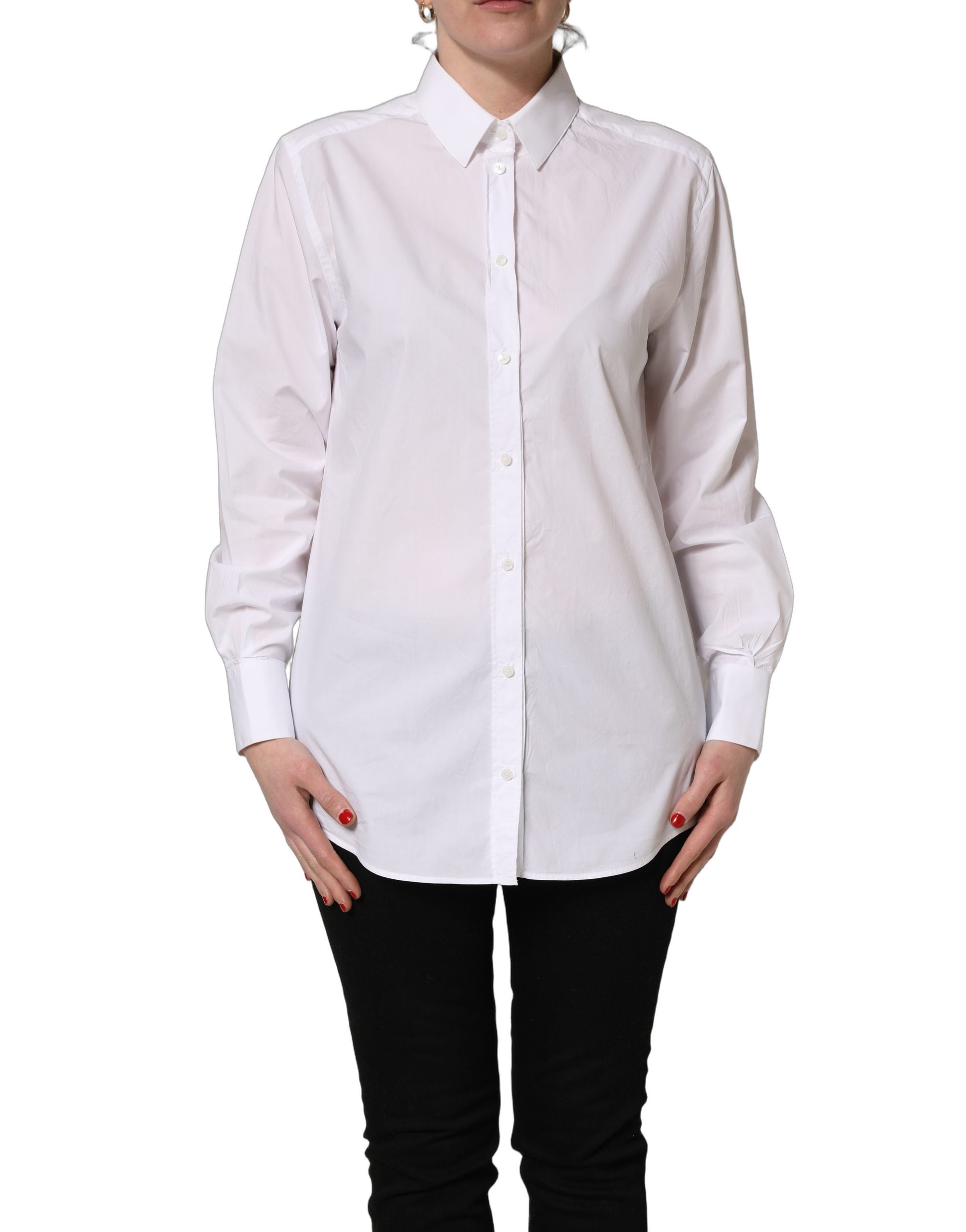 Chemise blanche en coton à manches longues de Dolce & Gabbana, boutonnière élégante et coupe classique visible dans l'image.