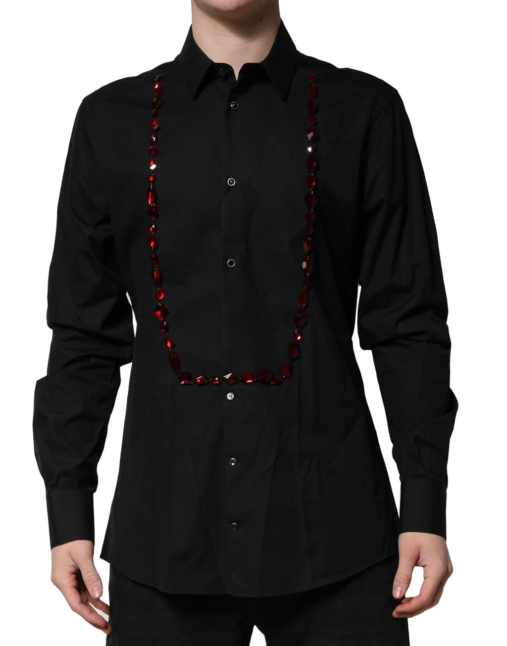 Chemise formelle homme Dolce & Gabbana noire avec cristaux et détails dorés, élégante chemise de costume en soie.