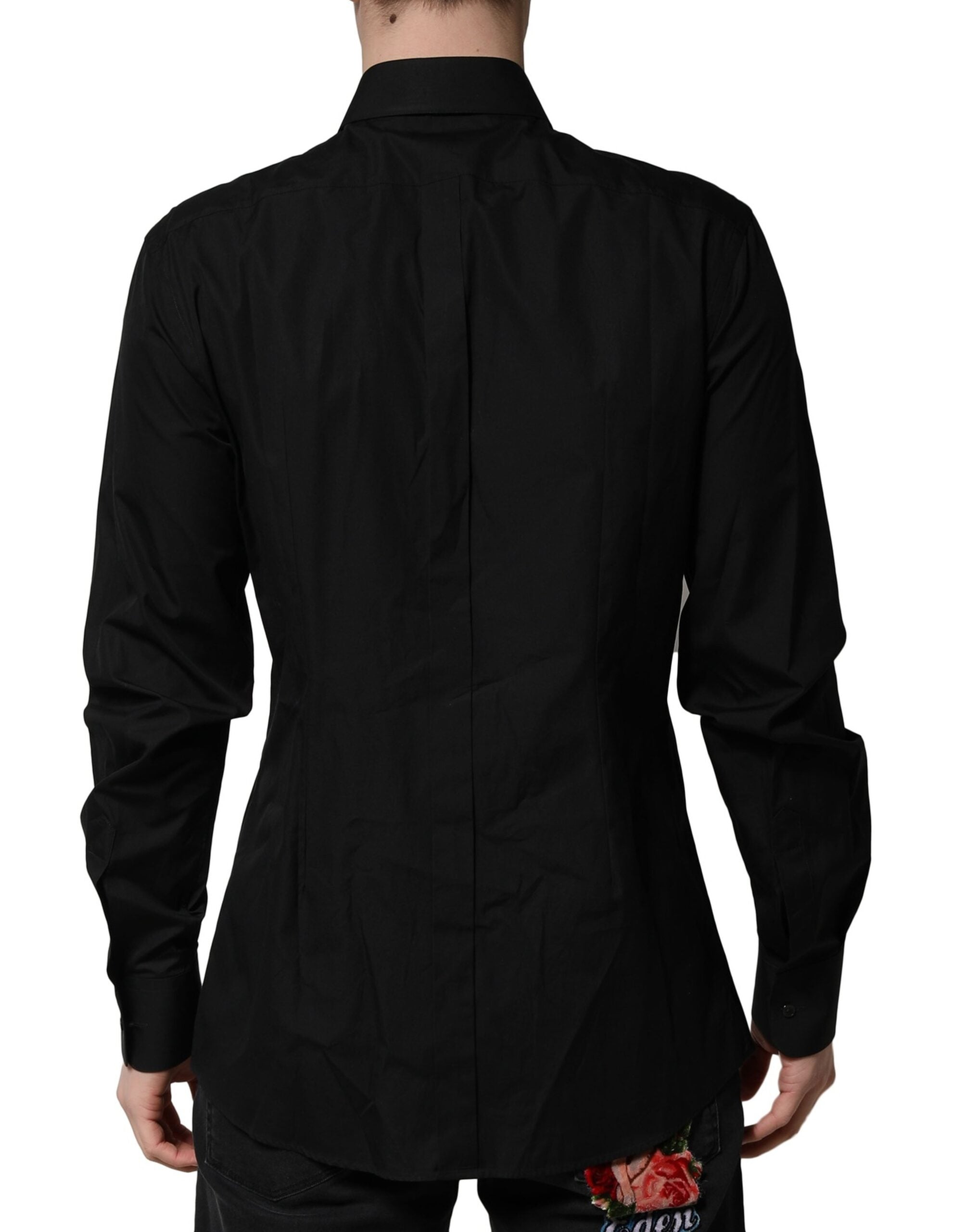 Chemise formelle noire pour hommes Dolce & Gabbana avec cristaux et détails en or, élégante et sophistiquée.