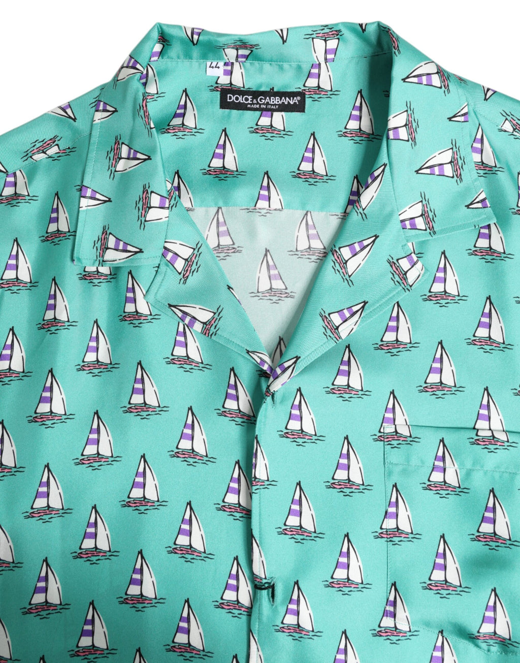 Chemise casual à manches courtes Dolce & Gabbana verte à imprimé floral, tissu léger et style décontracté.