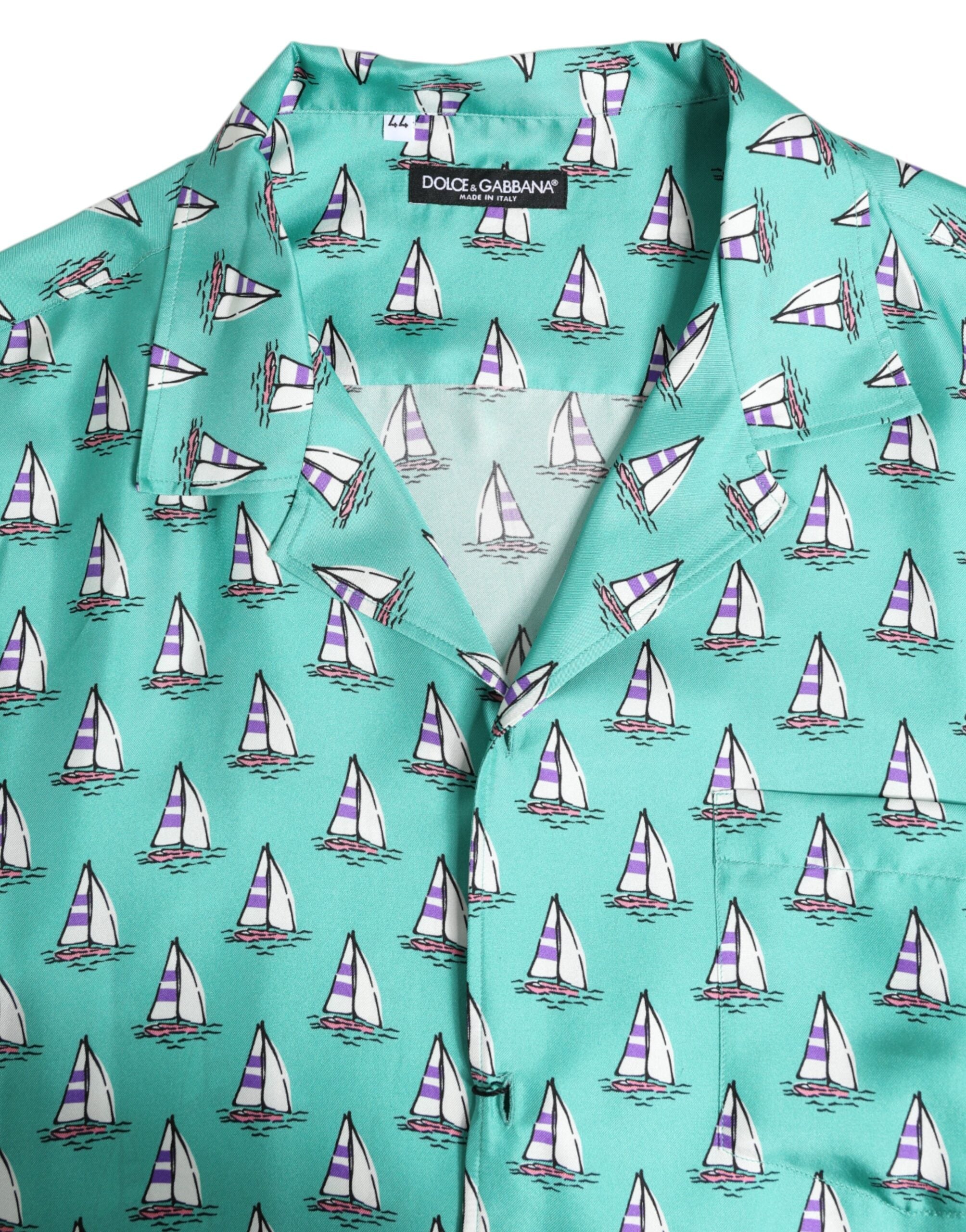 Chemise casual à manches courtes Dolce & Gabbana verte à imprimé floral, tissu léger et style décontracté.