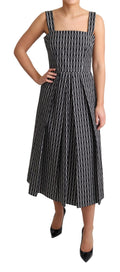 Robe A-line en coton noir et blanc avec motif Dolce & Gabbana, design élégant et classique, vue de face sur mannequin.