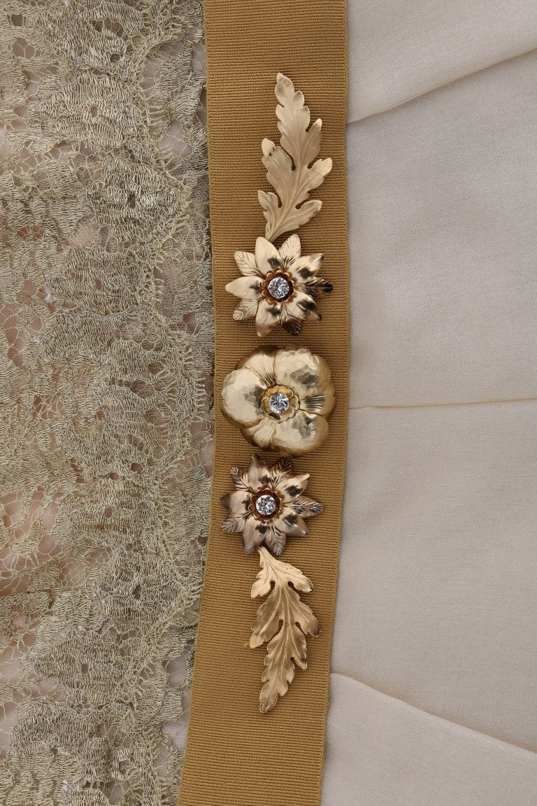 Robe en soie dorée Dolce & Gabbana ornée de cristaux brillants, élégante et luxueuse, vue de face.