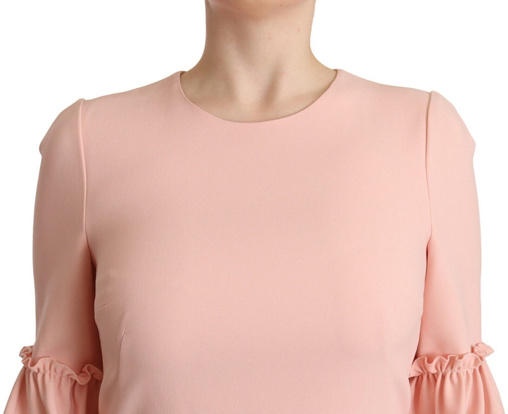 Robe en viscose rose Dolce & Gabbana à manches ruffle, coupe ajustée et élégante, pour une allure sophistiquée.