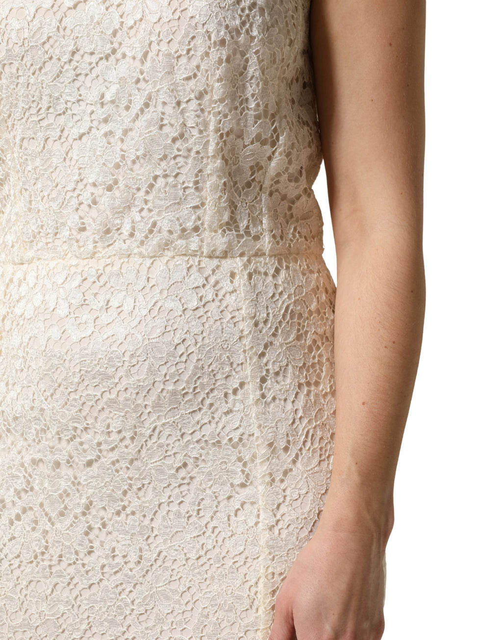 Robe longue Dolce & Gabbana en viscose blanche avec dentelle, coupe près du corps et élégante pour une occasion spéciale.