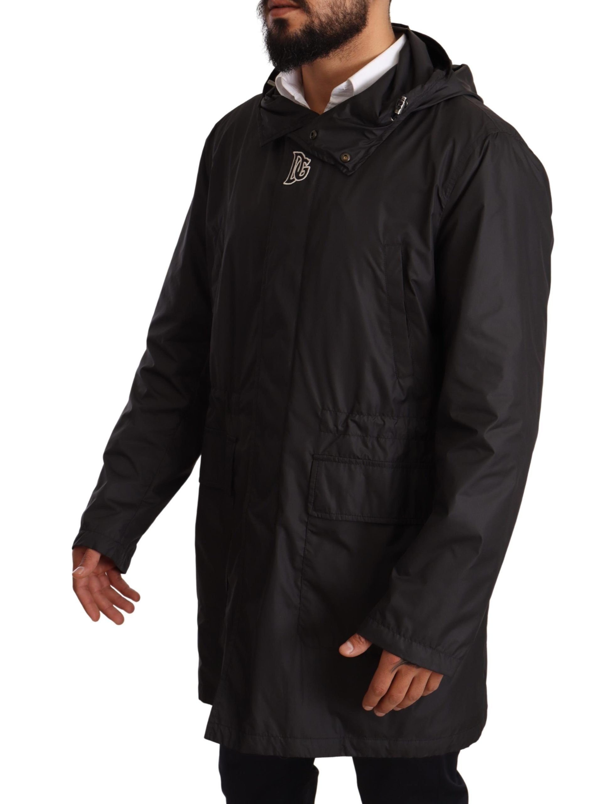 Manteau trench noir à capuche pour homme Dolce & Gabbana, veste élégante avec détails sophistiqués, vue de face.