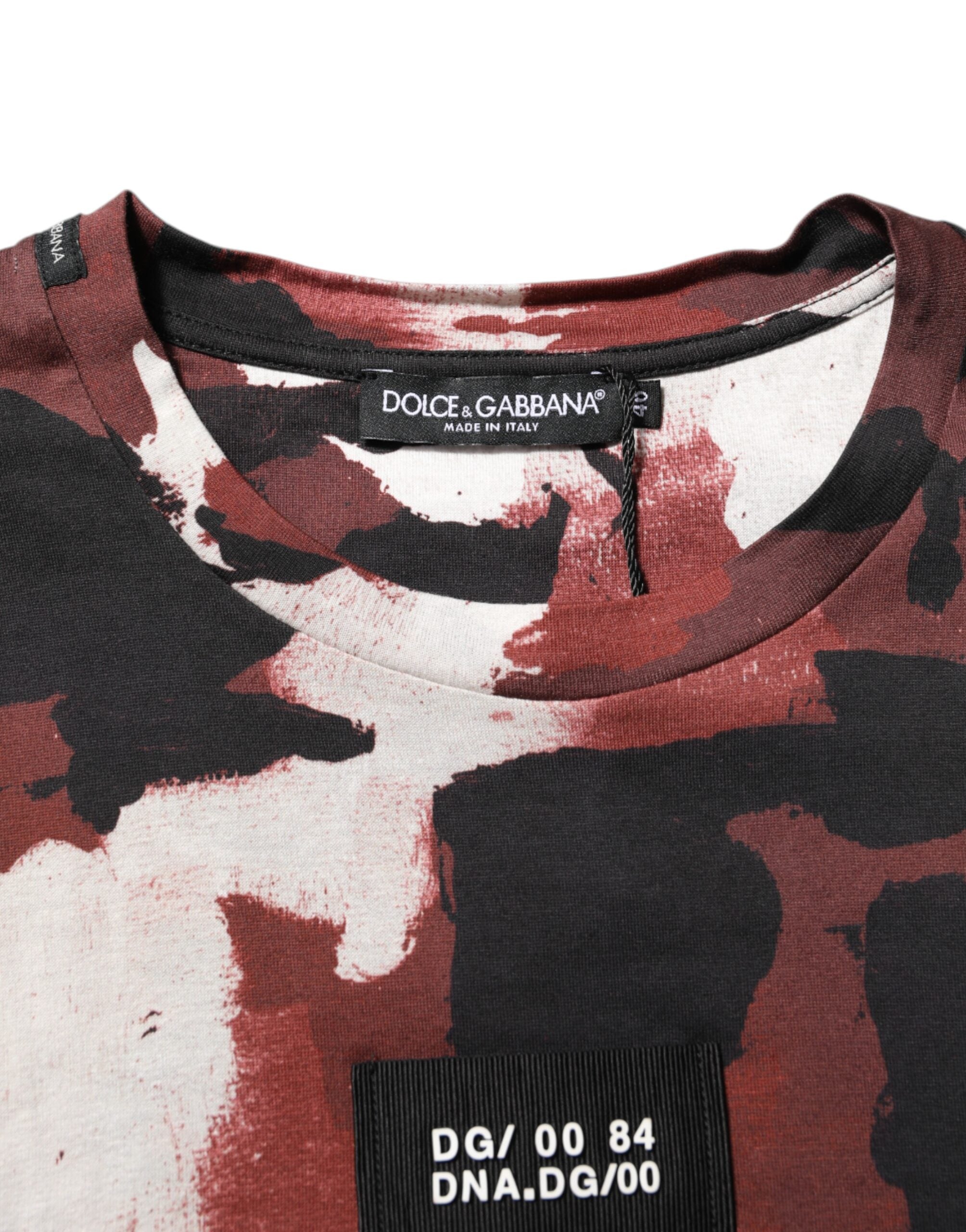 T-shirt pour homme Dolce & Gabbana à col rond, camouflage multicolore, style décontracté.