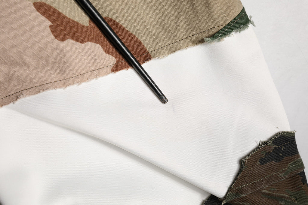 Sweat-shirt Dolce & Gabbana multicolore camouflage avec motif graphique et col rond, en tissu confortable pour homme.