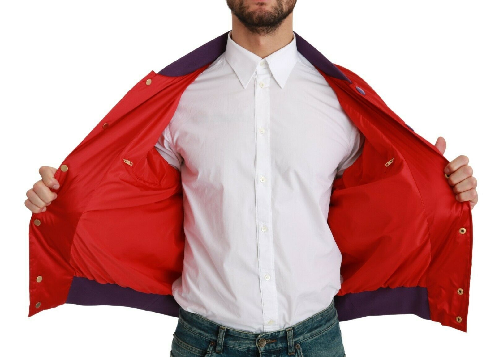 Veste bomber rouge Dolce & Gabbana Year of the Pig avec détails dorés et motifs chinois, en tissu brillant.