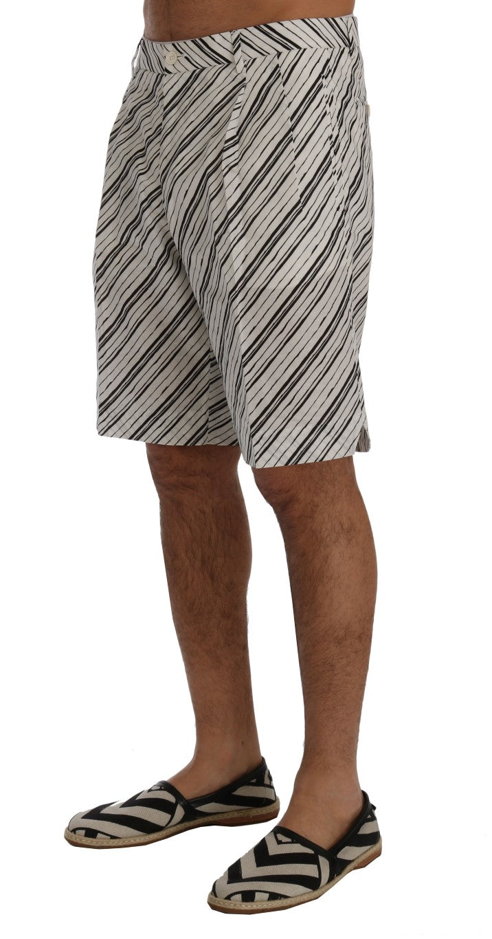 Shorts décontractés à rayures blanches et noires de Dolce & Gabbana, style casual pour homme.
