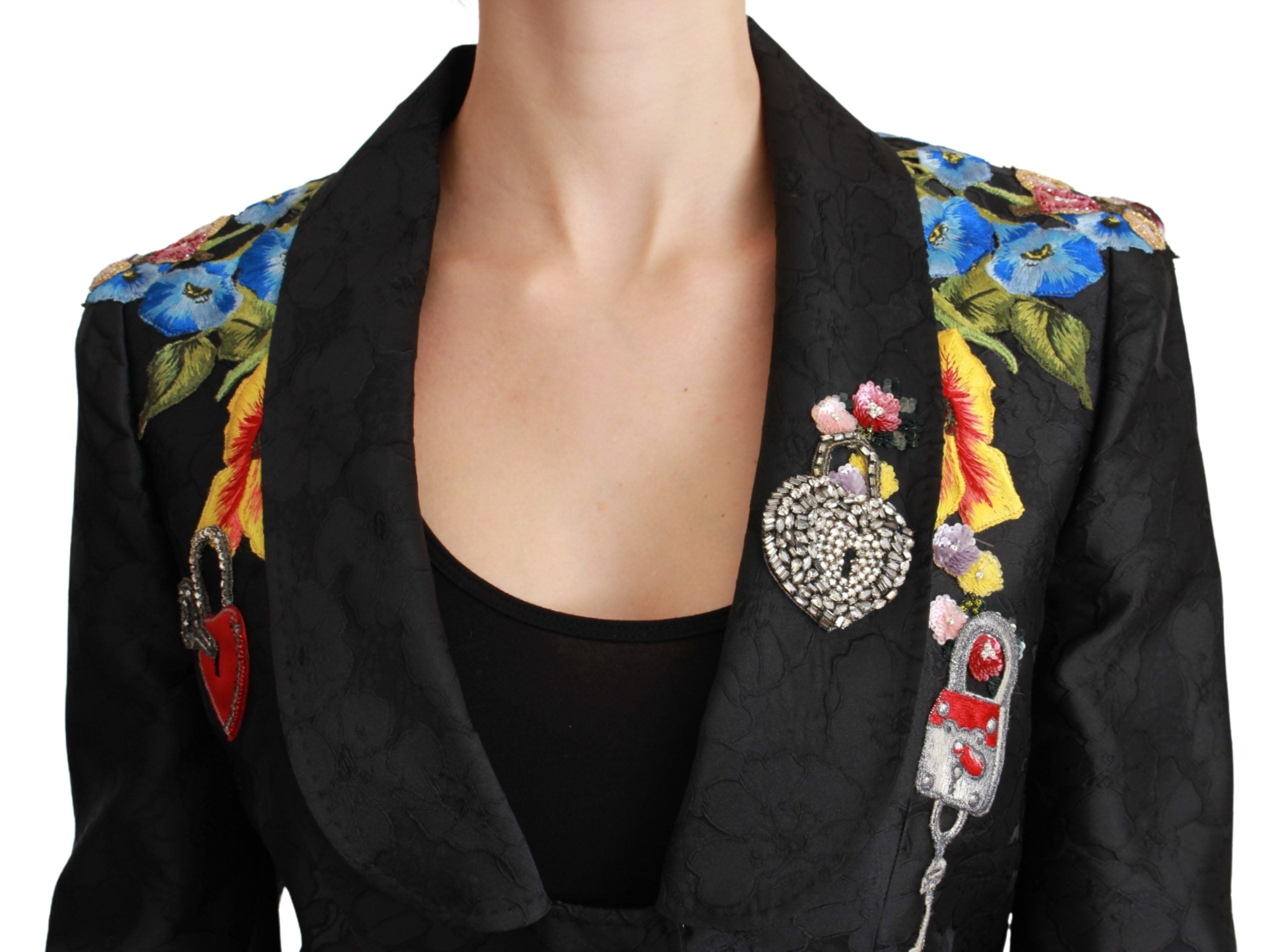Veste blazer Dolce & Gabbana en brocart noir avec cristaux, élégante et sophistiquée, vue de face sur fond neutre.
