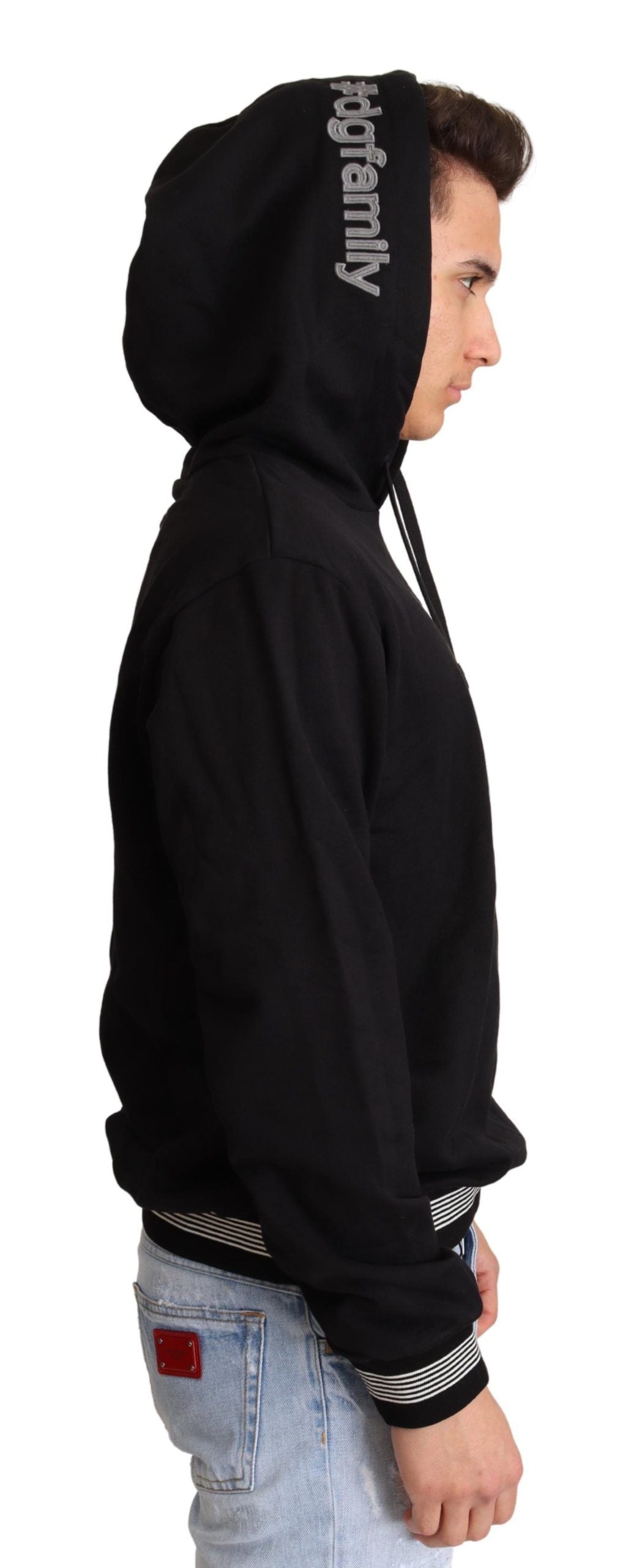 Sweat à capuche en coton noir Dolce & Gabbana avec logo #dgfamily, détails visibles sur le devant.