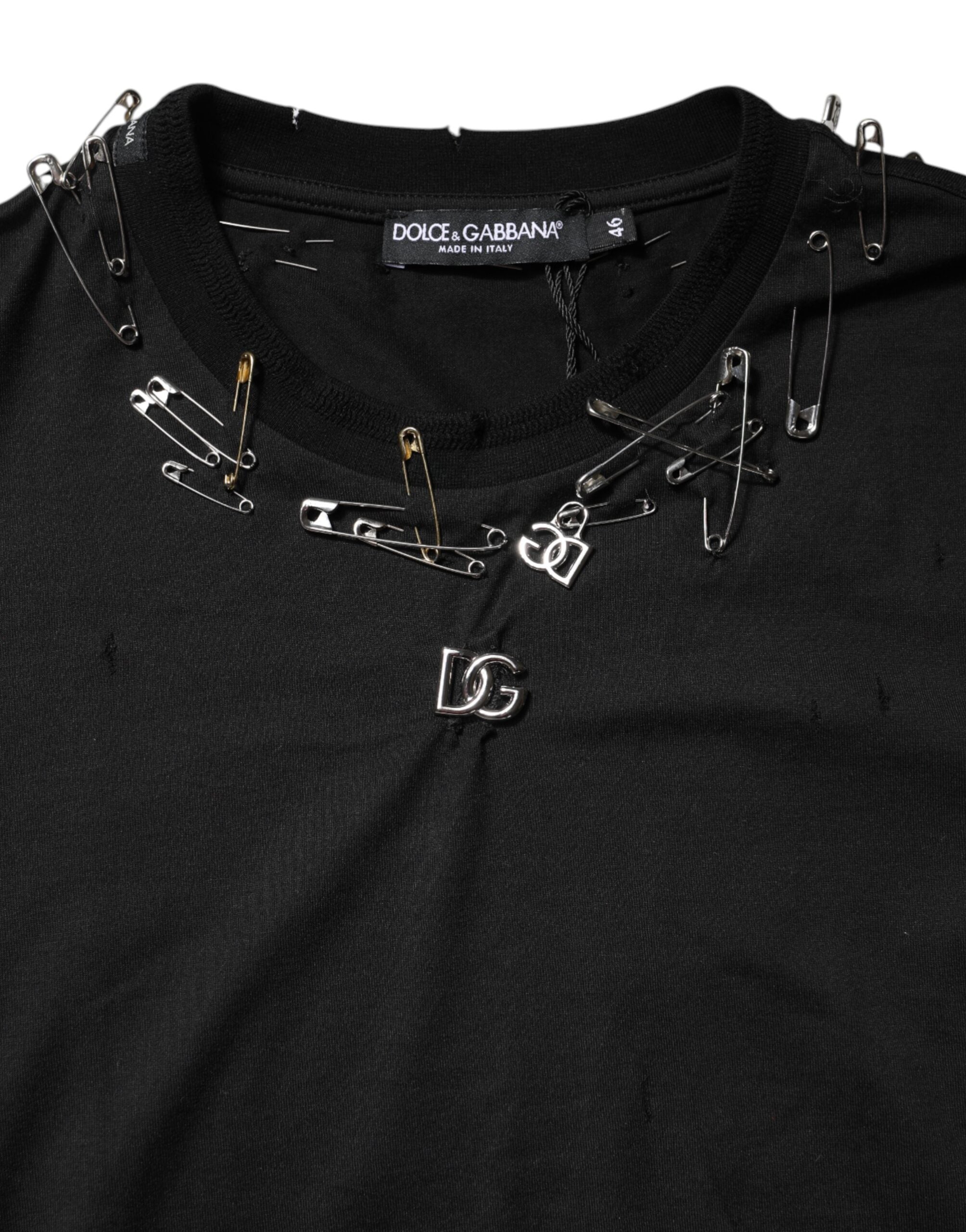 T-shirt noir Dolce & Gabbana à manches courtes avec logo orné, style décontracté et élégant.
