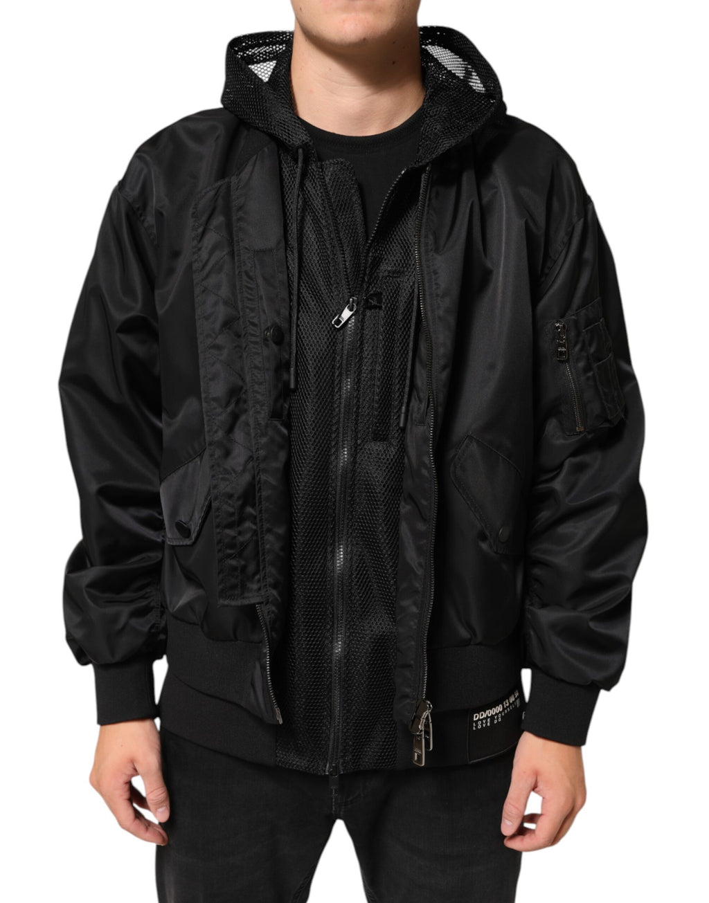 Veste bomber homme Dolce & Gabbana en nylon noir avec capuche et fermeture éclair complète.