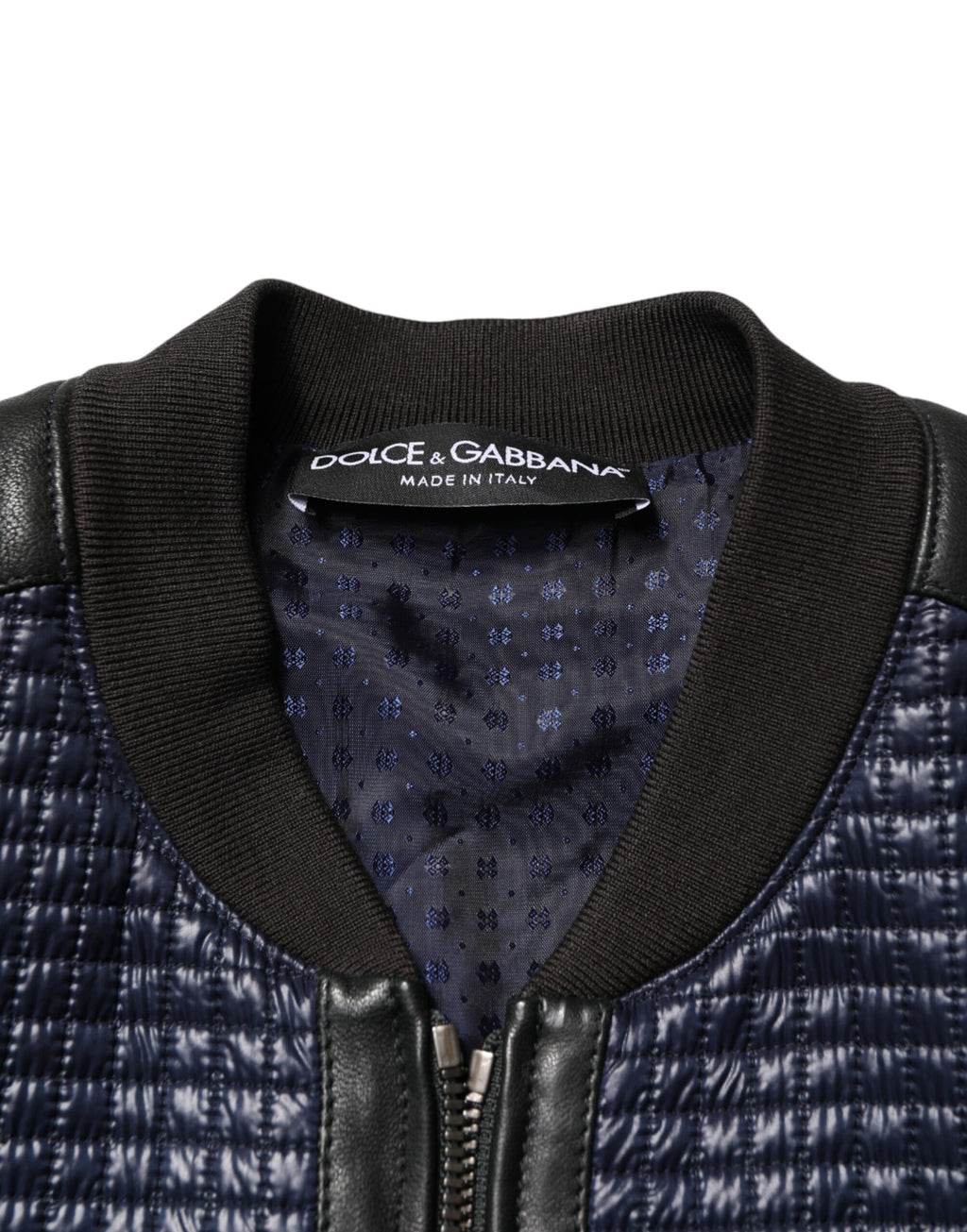 Veste bomber homme Dolce & Gabbana en nylon bleu avec fermeture éclair complète et col montant, style moderne et décontracté.