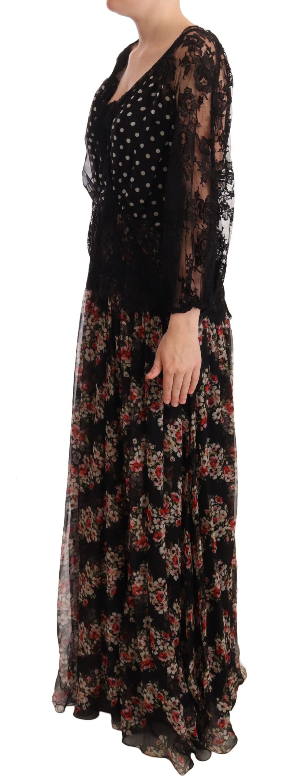 Robe longue noire Dolce & Gabbana en dentelle à fleurs et pois, style maxi capri, élégante et sophistiquée.