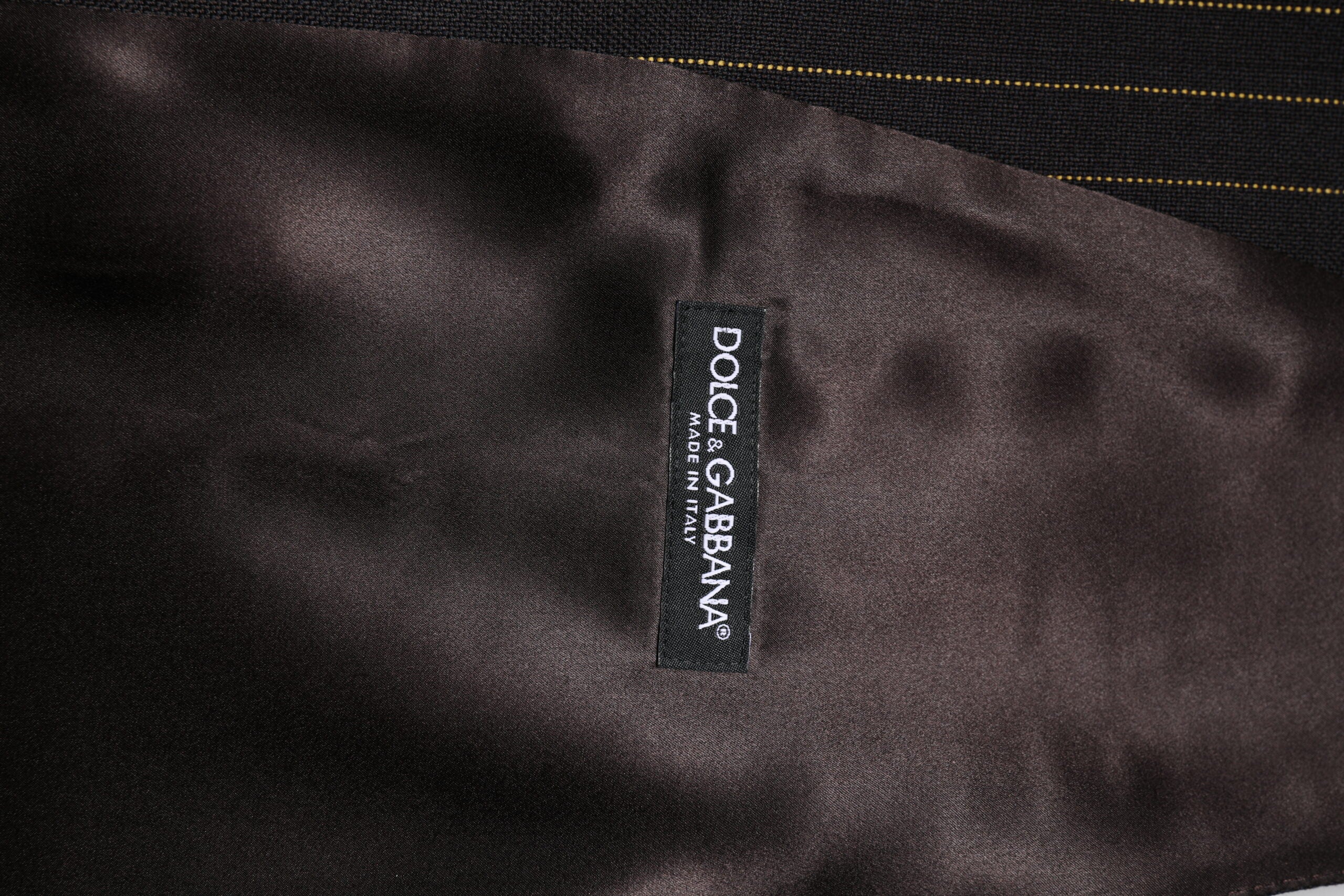 Gilet homme formel en laine noire à rayures Dolce & Gabbana, veste élégante avec boutons et coupe ajustée.
