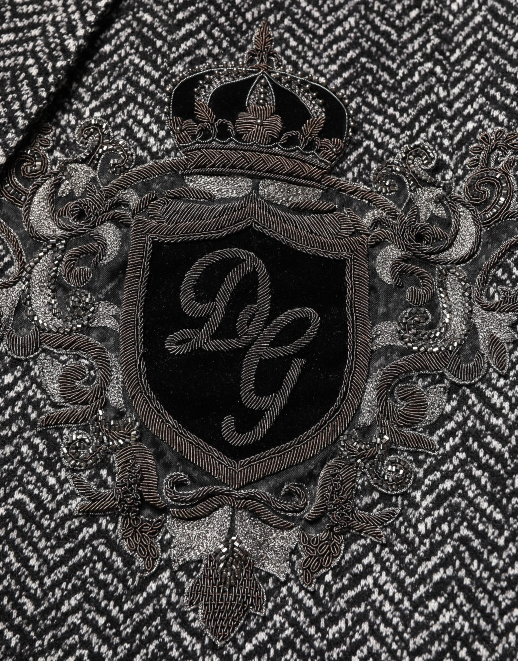 Costume homme Dolce & Gabbana noir et blanc, blazer à double boutonnage, vêtements élégants pour homme.