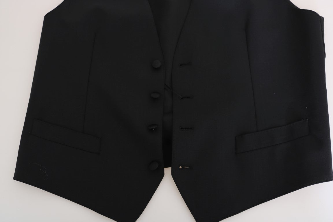 Gilet en laine et soie noir Dolce & Gabbana porté sur un mannequin, détail de finition élégant et tissu luxueux.