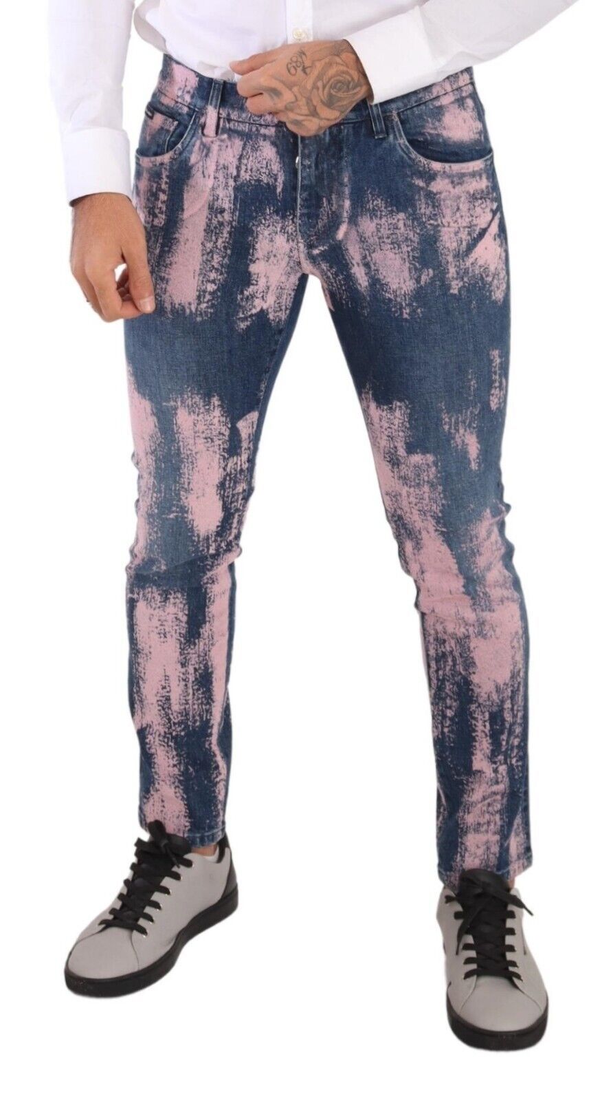 Jeans skinny en denim coton tie-dye bleu et rose de Dolce & Gabbana, style décontracté et tendance.