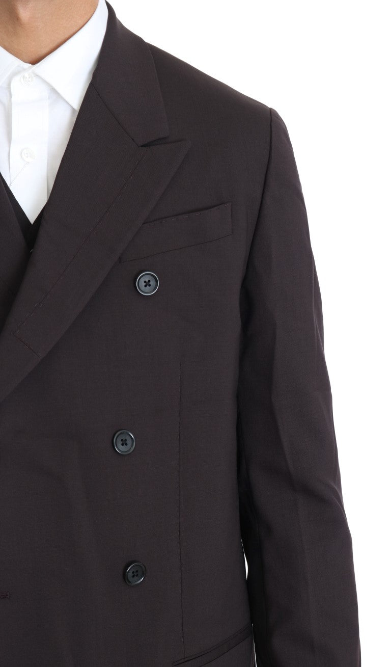 Costume trois pièces en laine stretch bordeaux de Dolce & Gabbana, veste, pantalon et gilet élégants.