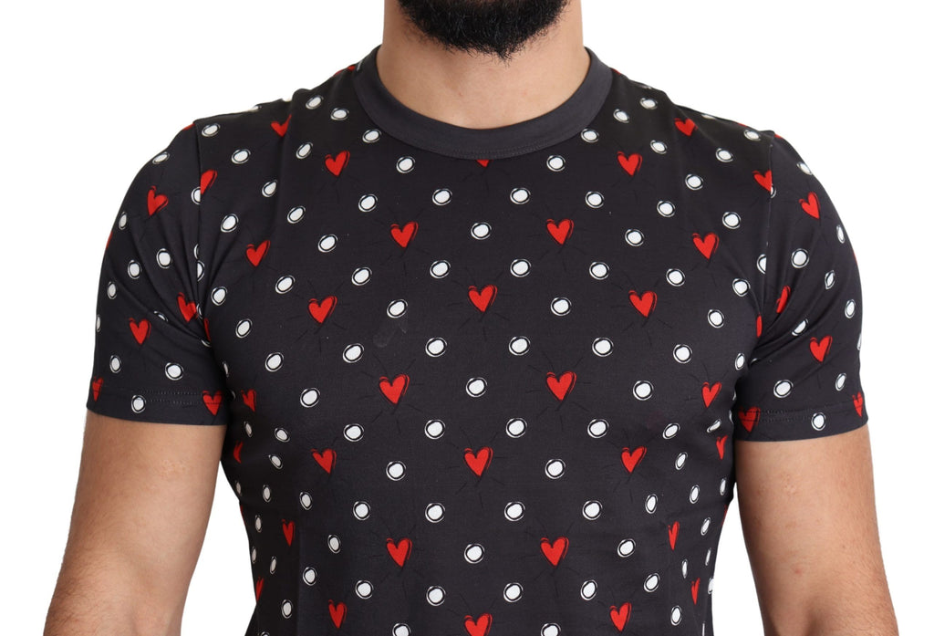 T-shirt homme en coton gris foncé avec motif de cœurs imprimés, marque Dolce & Gabbana.