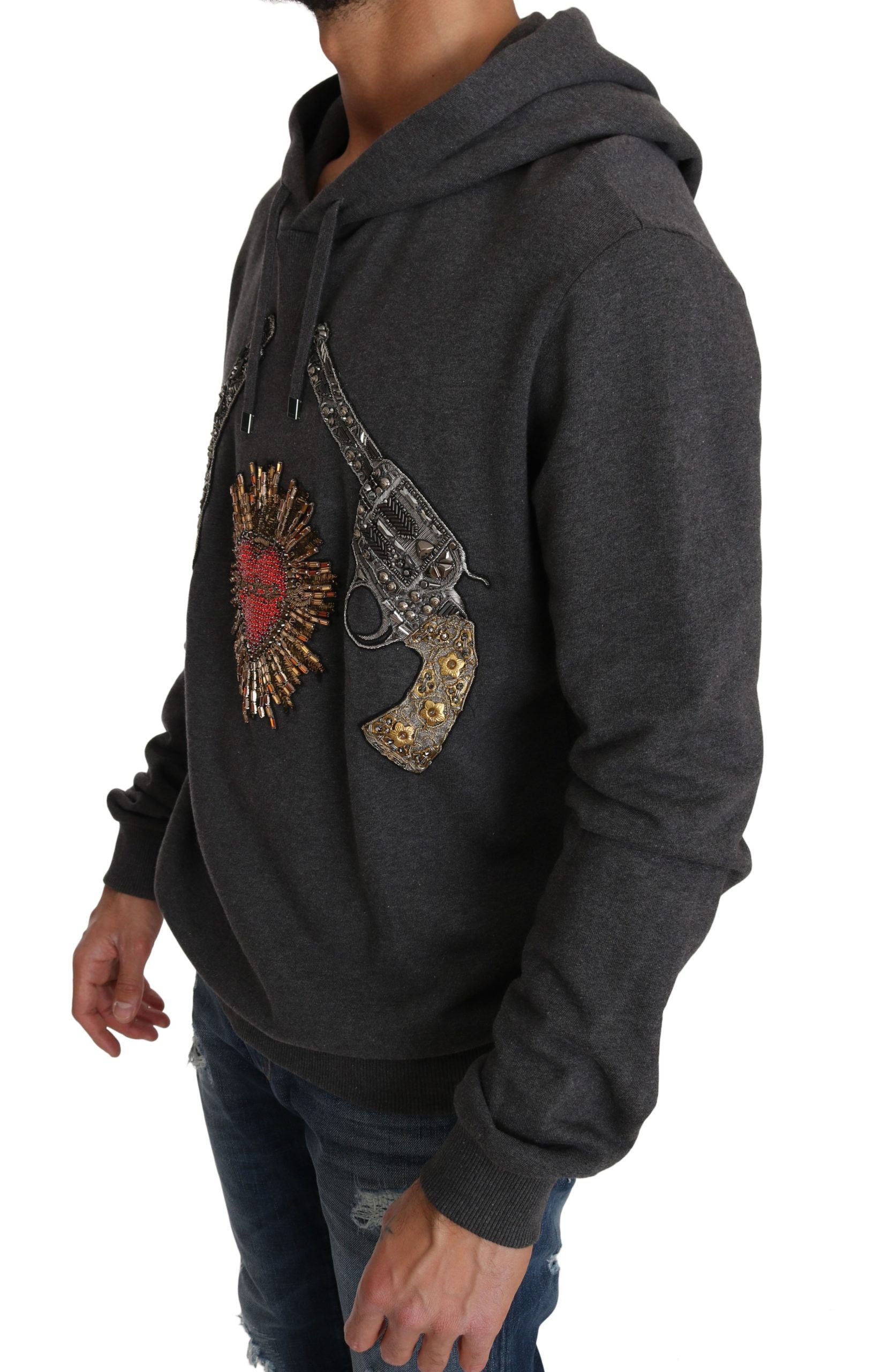 Pull Dolce & Gabbana gris à capuche avec cœur en cristal rouge et motif pistolet, sweat-shirt tendance pour femme.