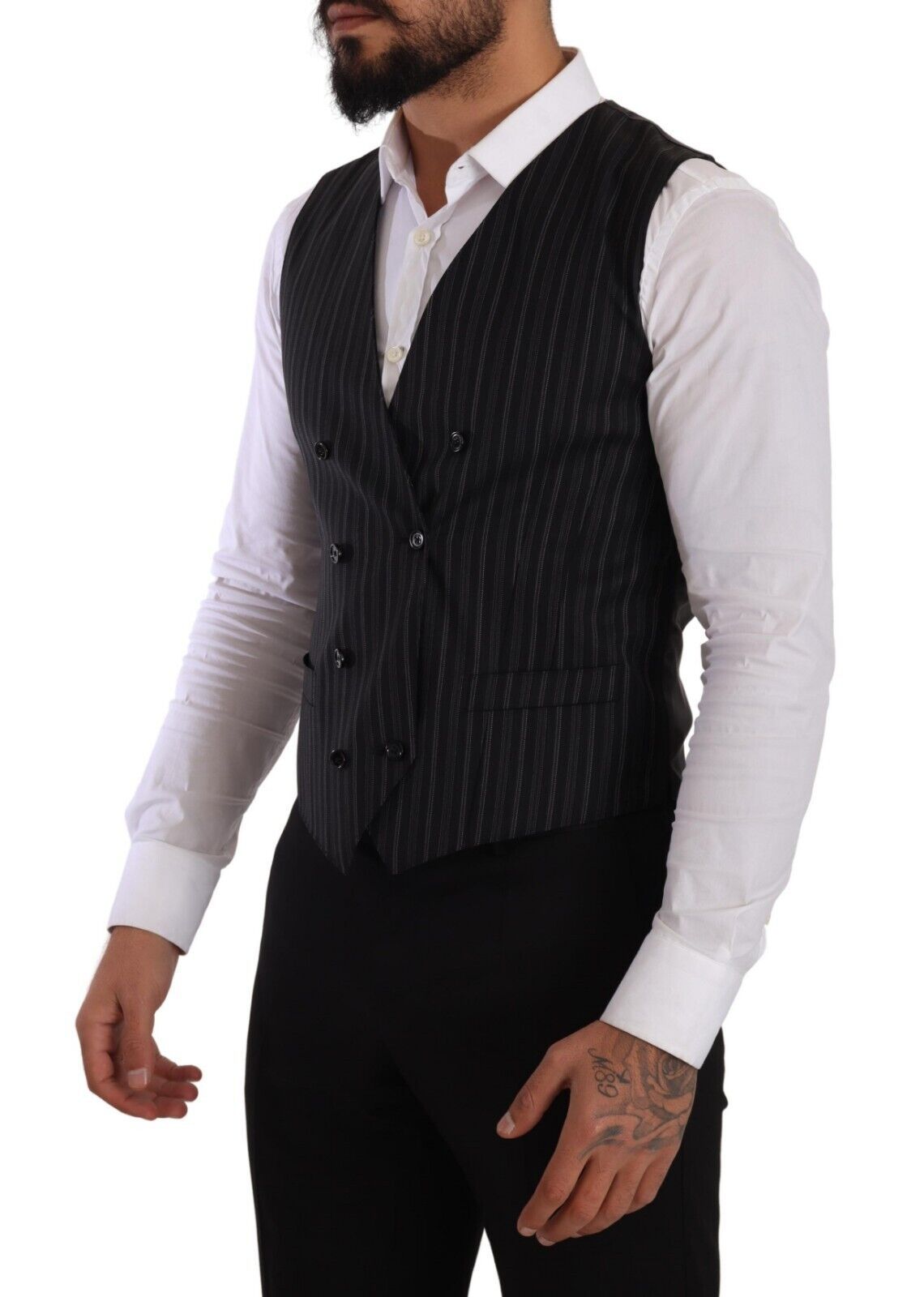 Gilet à rayures gris Dolce & Gabbana à double boutonnage, élégant et ajusté, pour homme, vue de face.