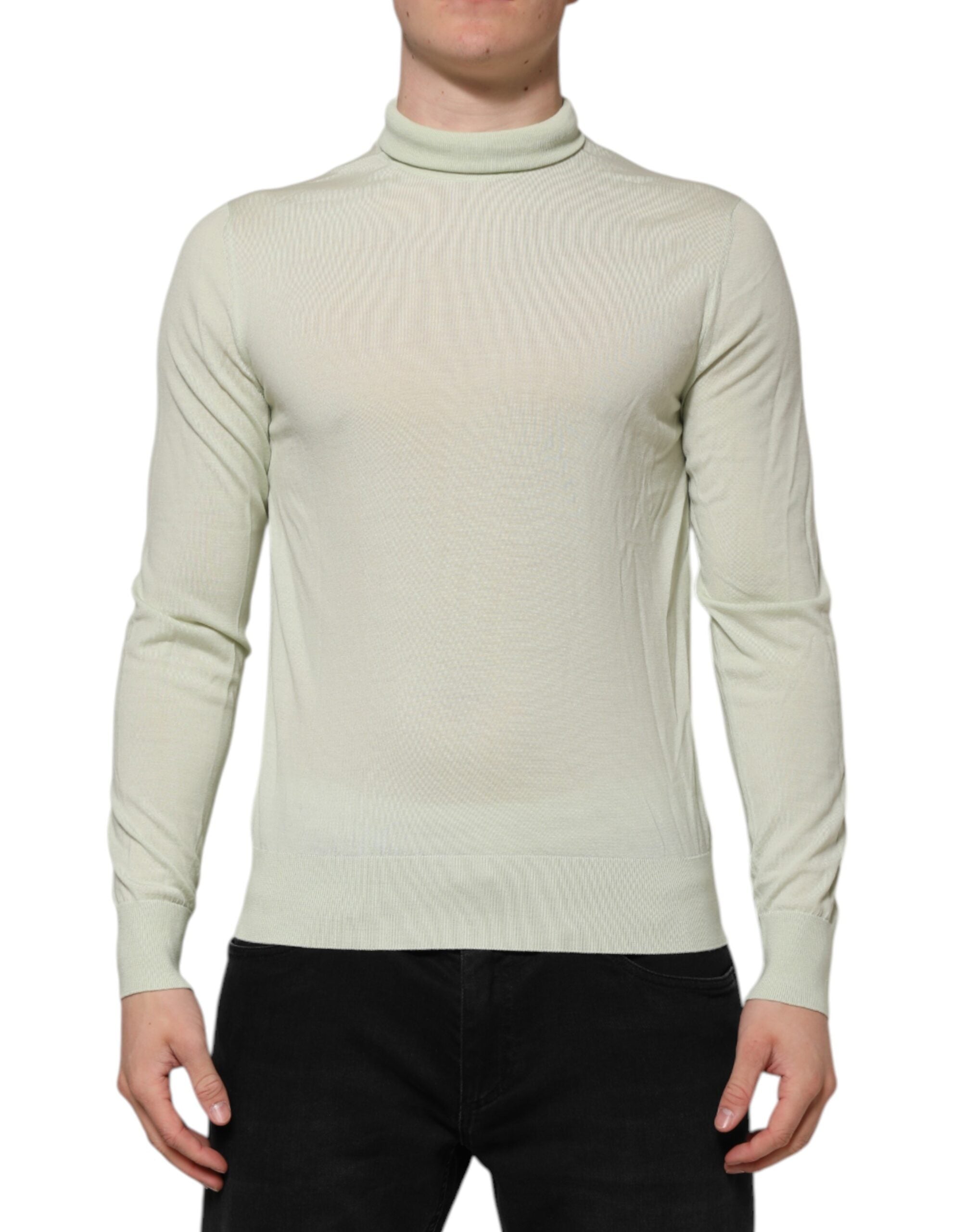 Pull en laine vert menthe Dolce & Gabbana à col roulé, image montrant le tissu doux et la coupe élégante du pull.