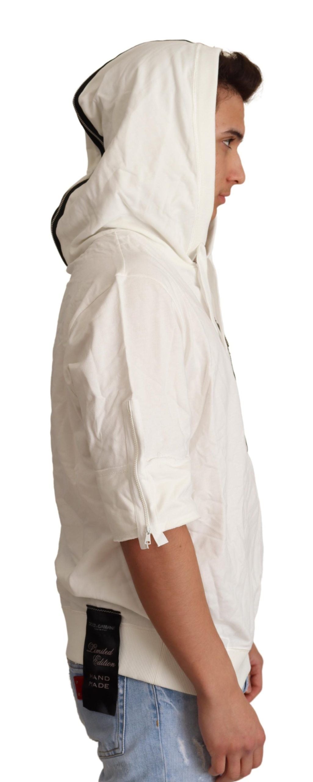 Pull à capuche blanc Dolce & Gabbana, édition limitée, en tissu doux et confortable, visible avec capuche et détails élégants.
