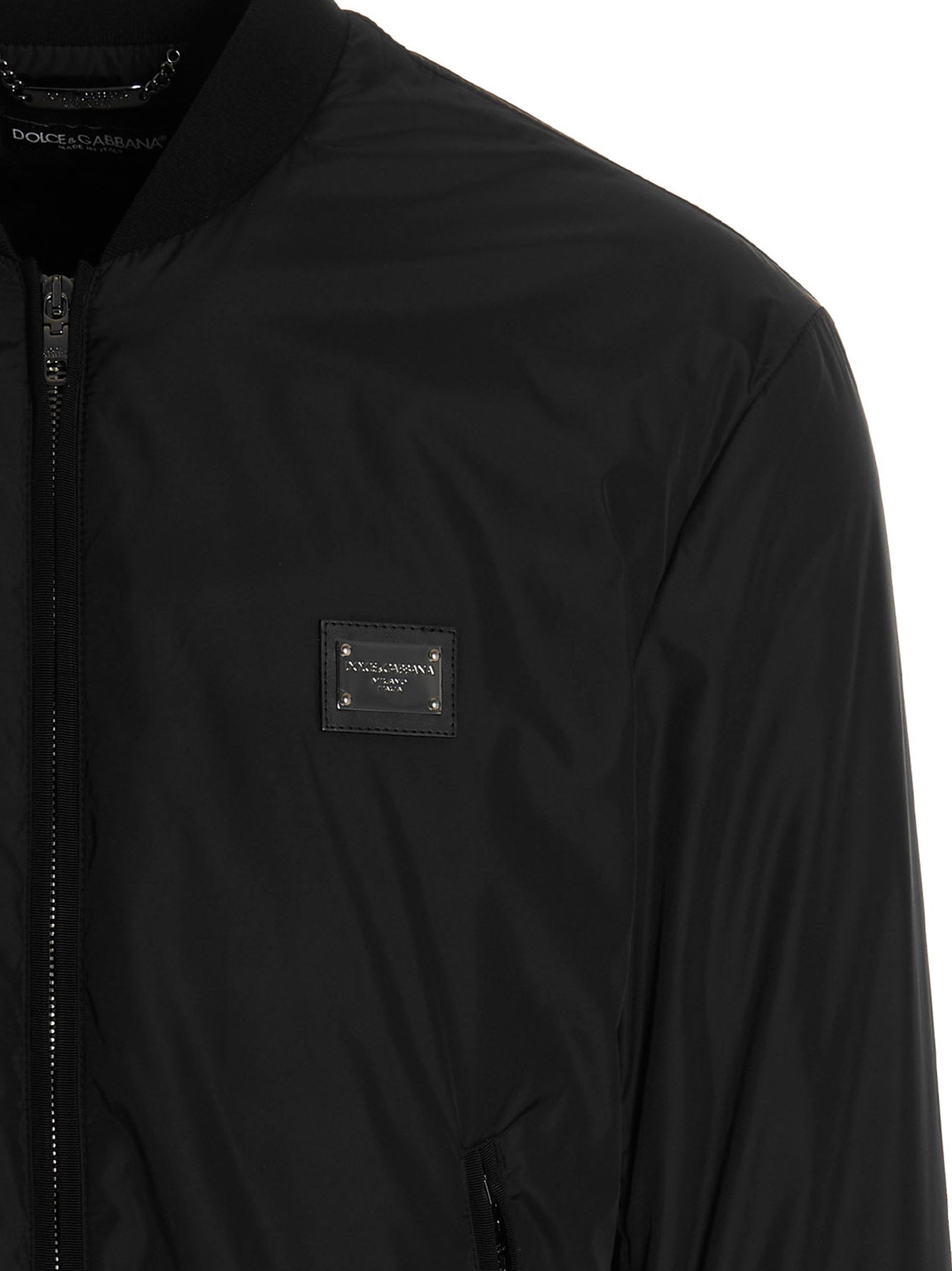 Veste bomber noire en polyamide de Dolce & Gabbana, style élégant et moderne avec finition soignée.