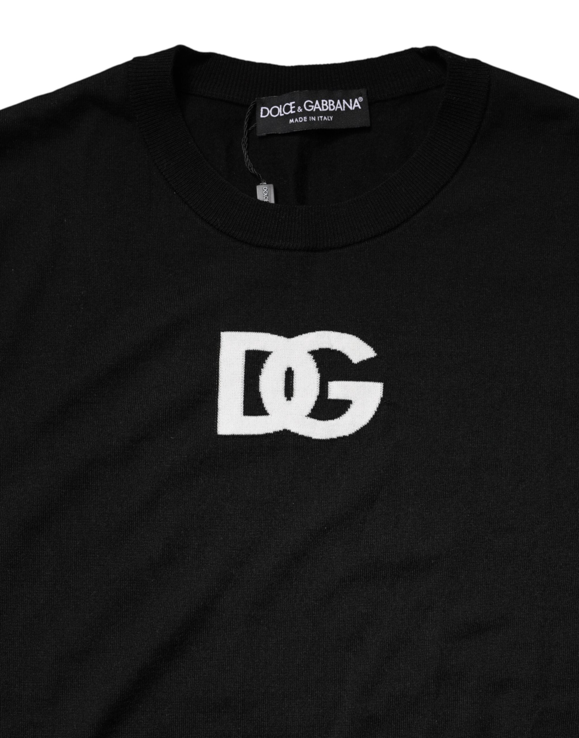 Pull homme Dolce & Gabbana en laine noire à col rond, pull-over élégant et chaud, visible en gros plan.