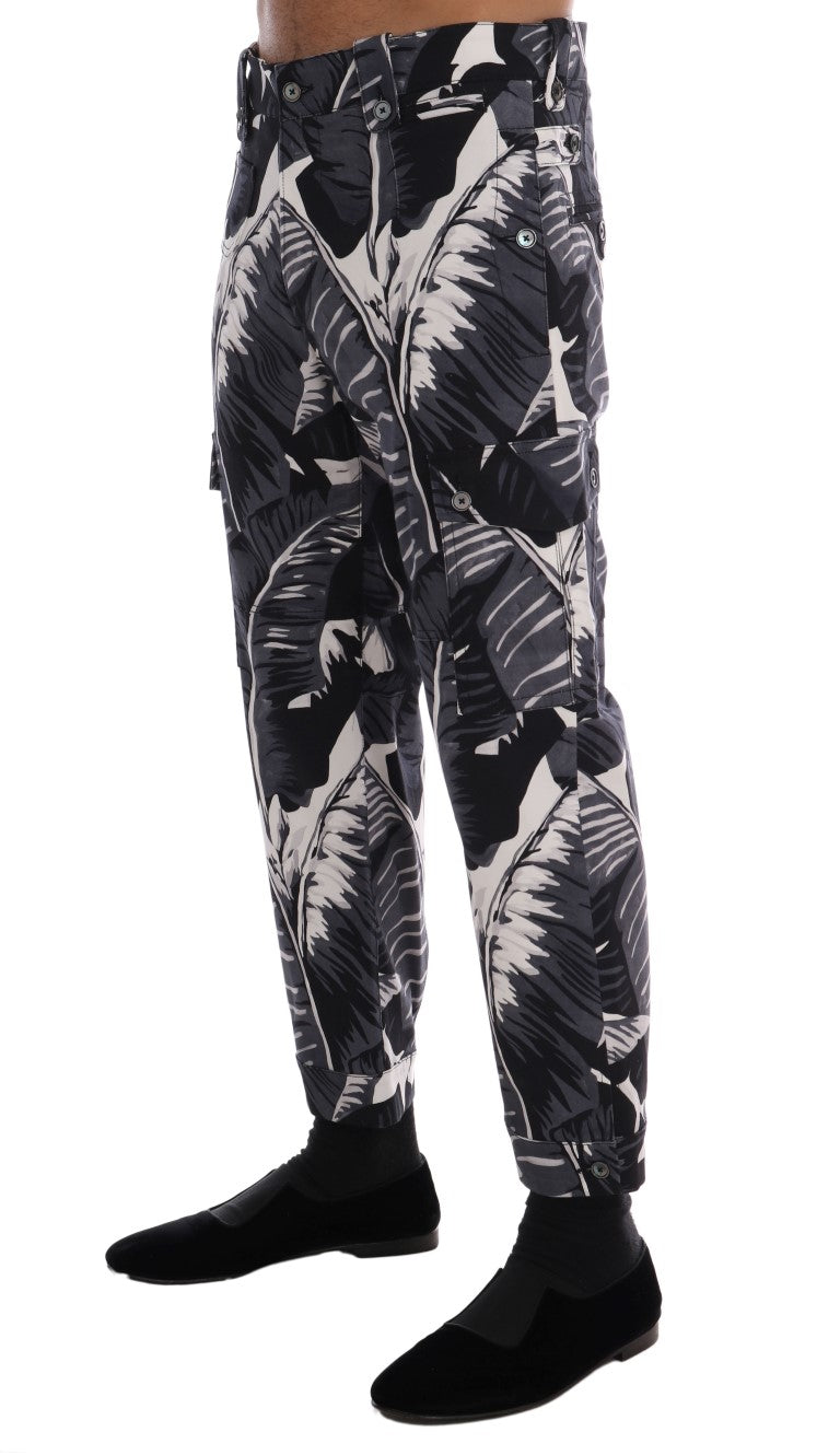 Pantalon en coton gris à motif banane de Dolce & Gabbana, style élégant et confortable pour homme ou femme.