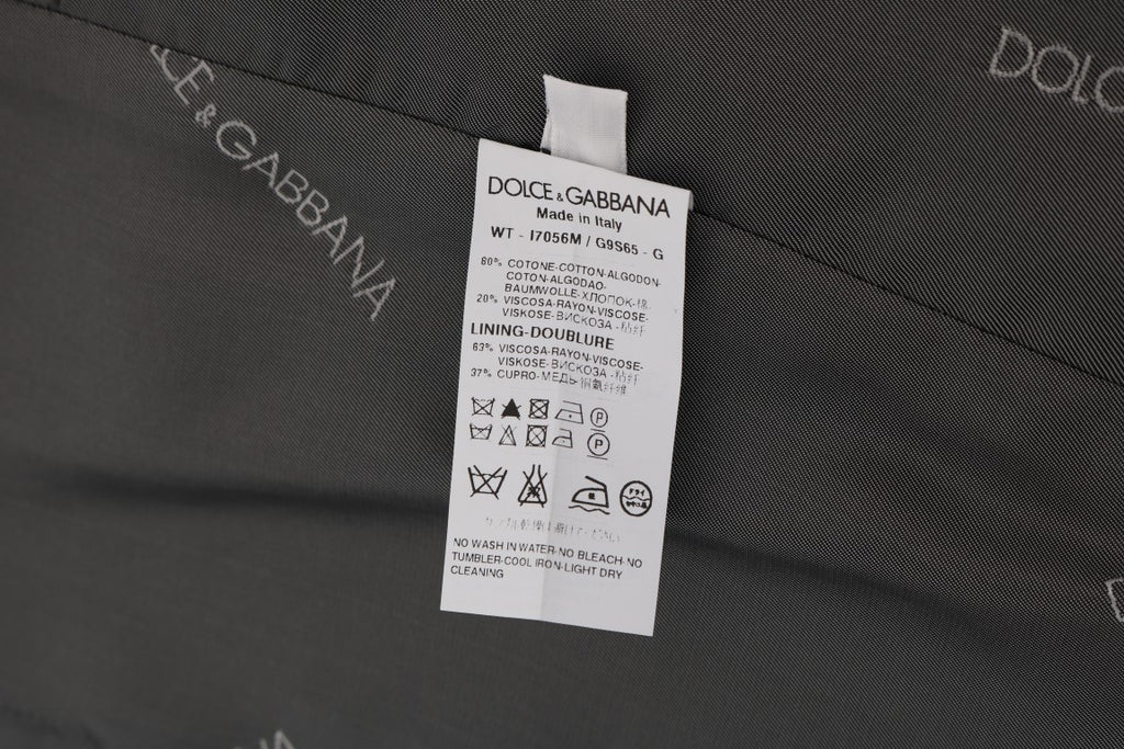 Gilet gris Dolce & Gabbana STAFF en coton et rayonne porté par un mannequin.